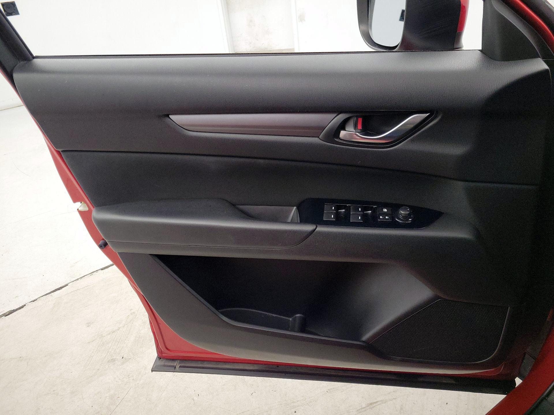 Thumbnail: 2018 Mazda CX-5 - 12