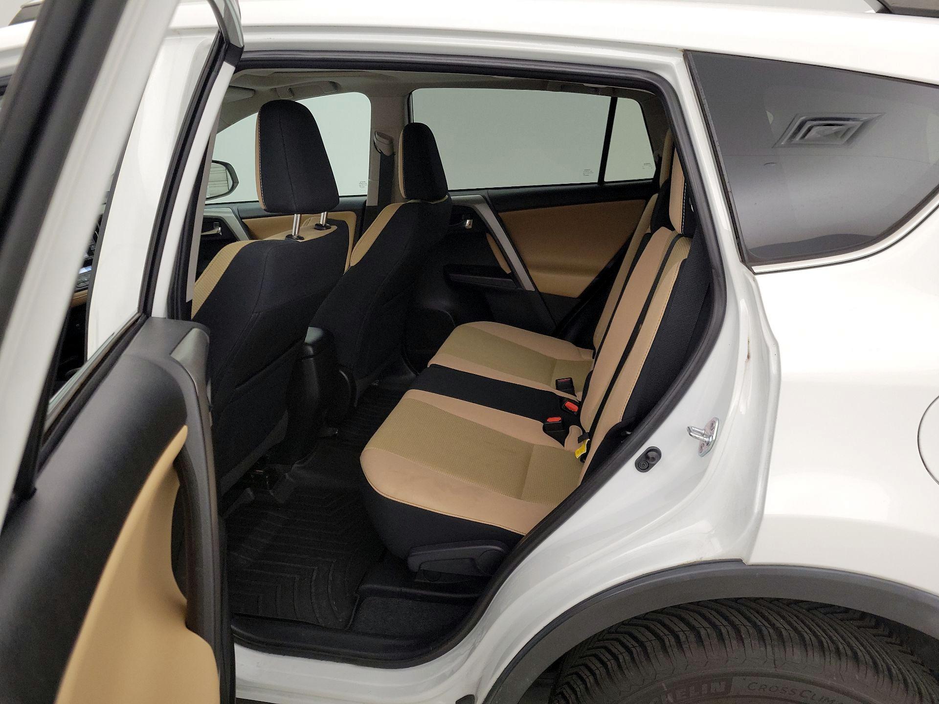 Thumbnail: 2017 Toyota RAV4 - 19