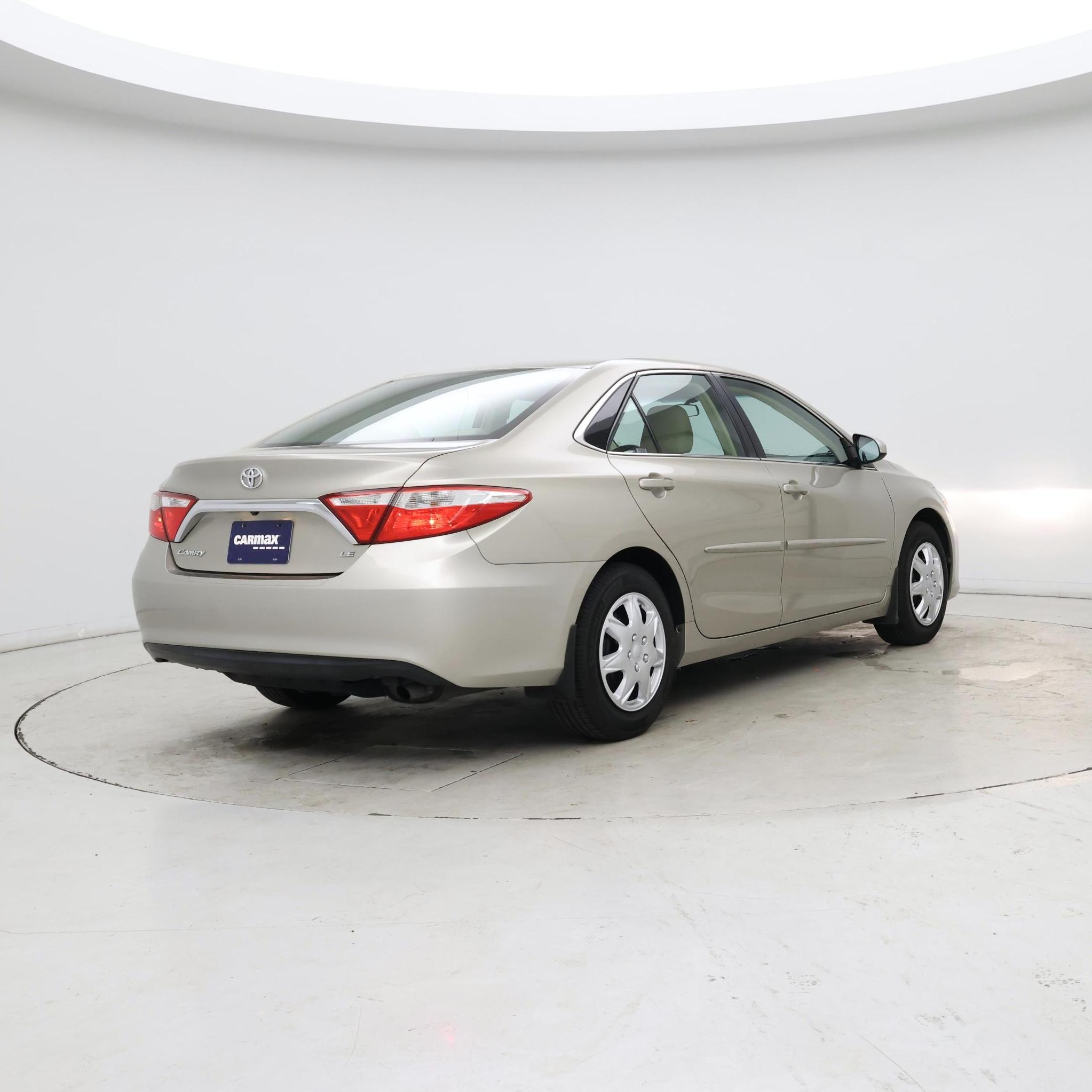 Thumbnail: 2016 Toyota Camry - 8