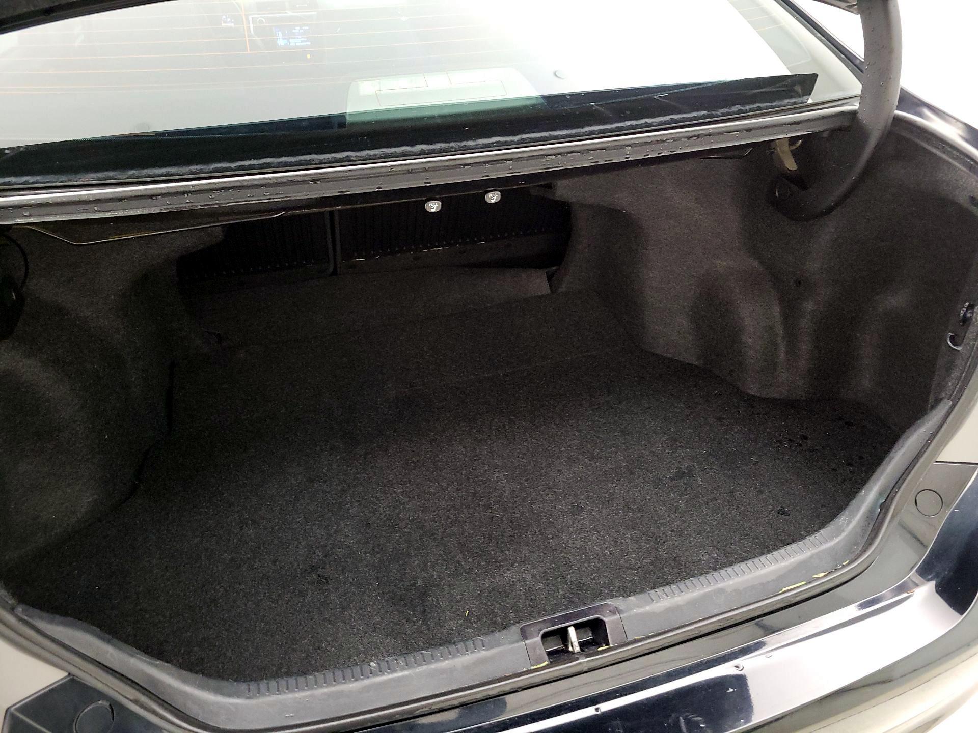 Thumbnail: 2016 Toyota Camry - 20