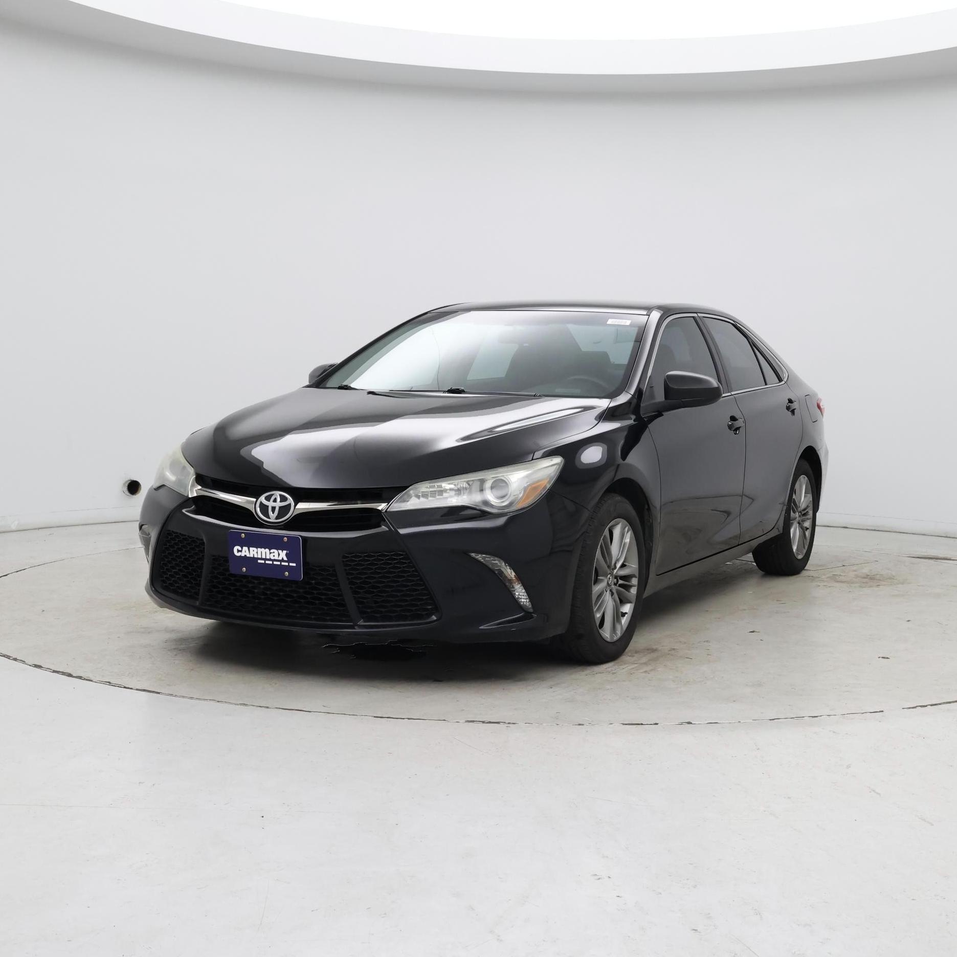 Thumbnail: 2016 Toyota Camry - 4