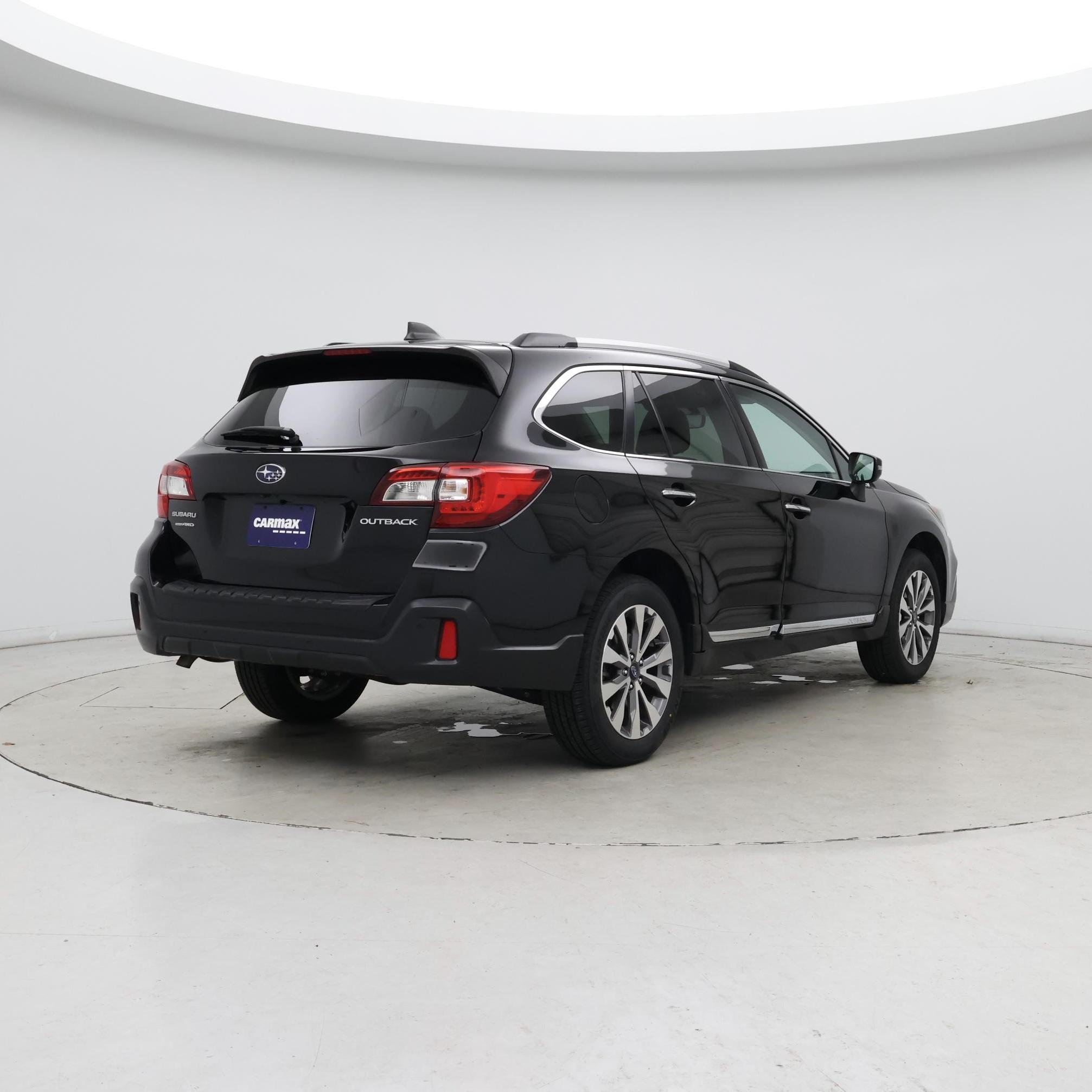 Thumbnail: 2018 Subaru Outback - 8