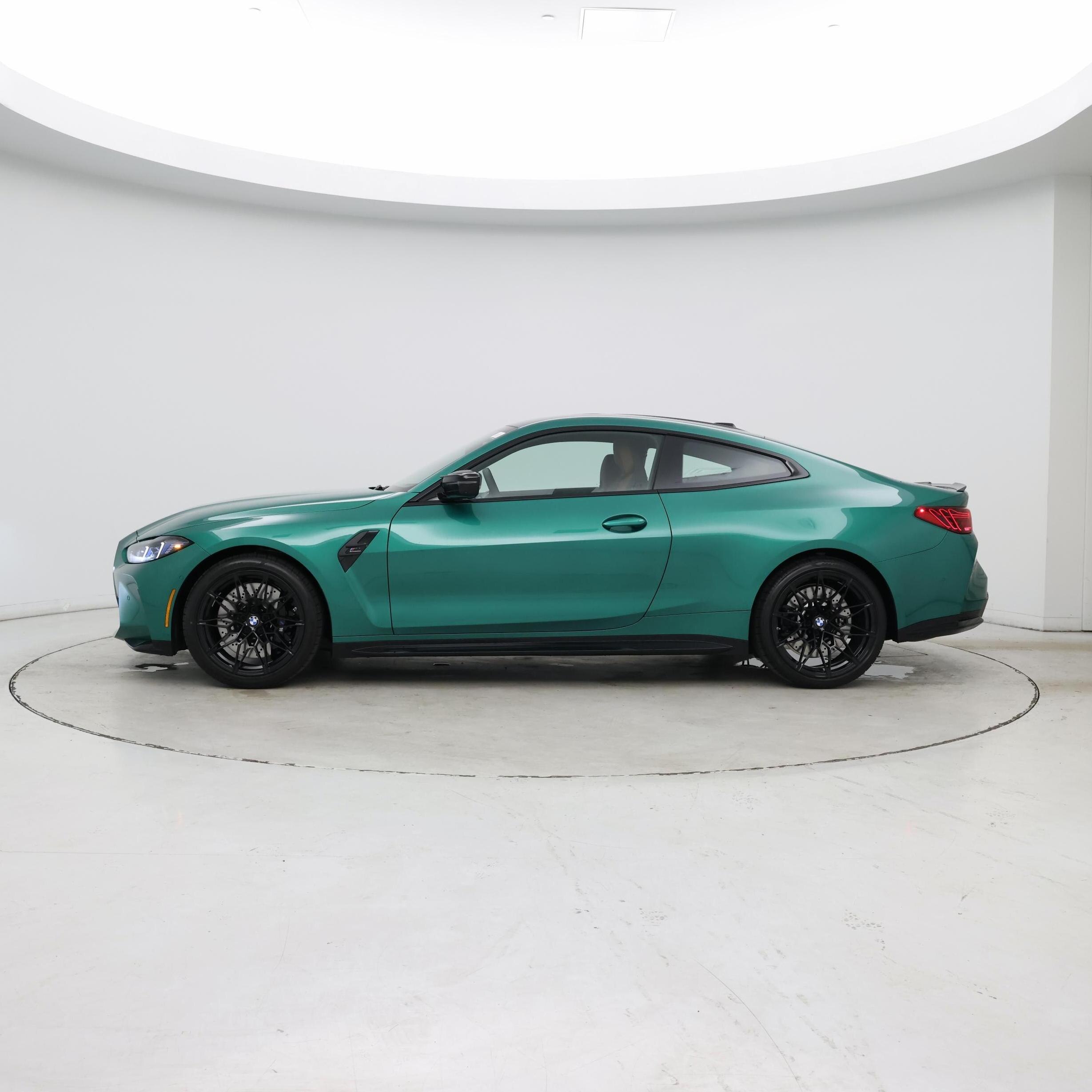 Thumbnail: 2026 BMW M4 - 3