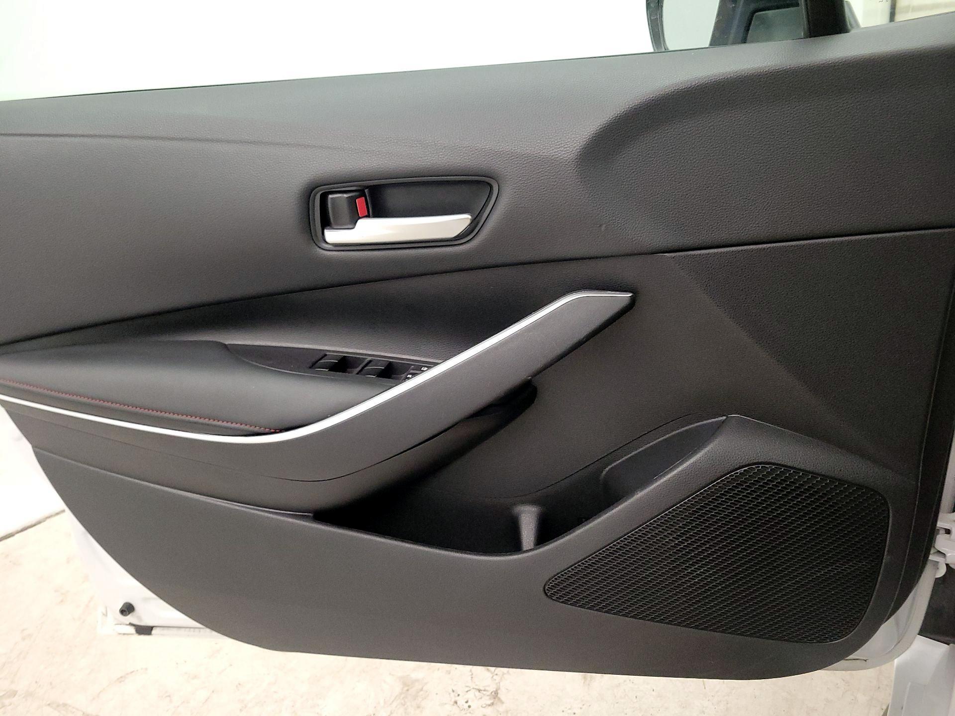 Thumbnail: 2024 Toyota Corolla - 12