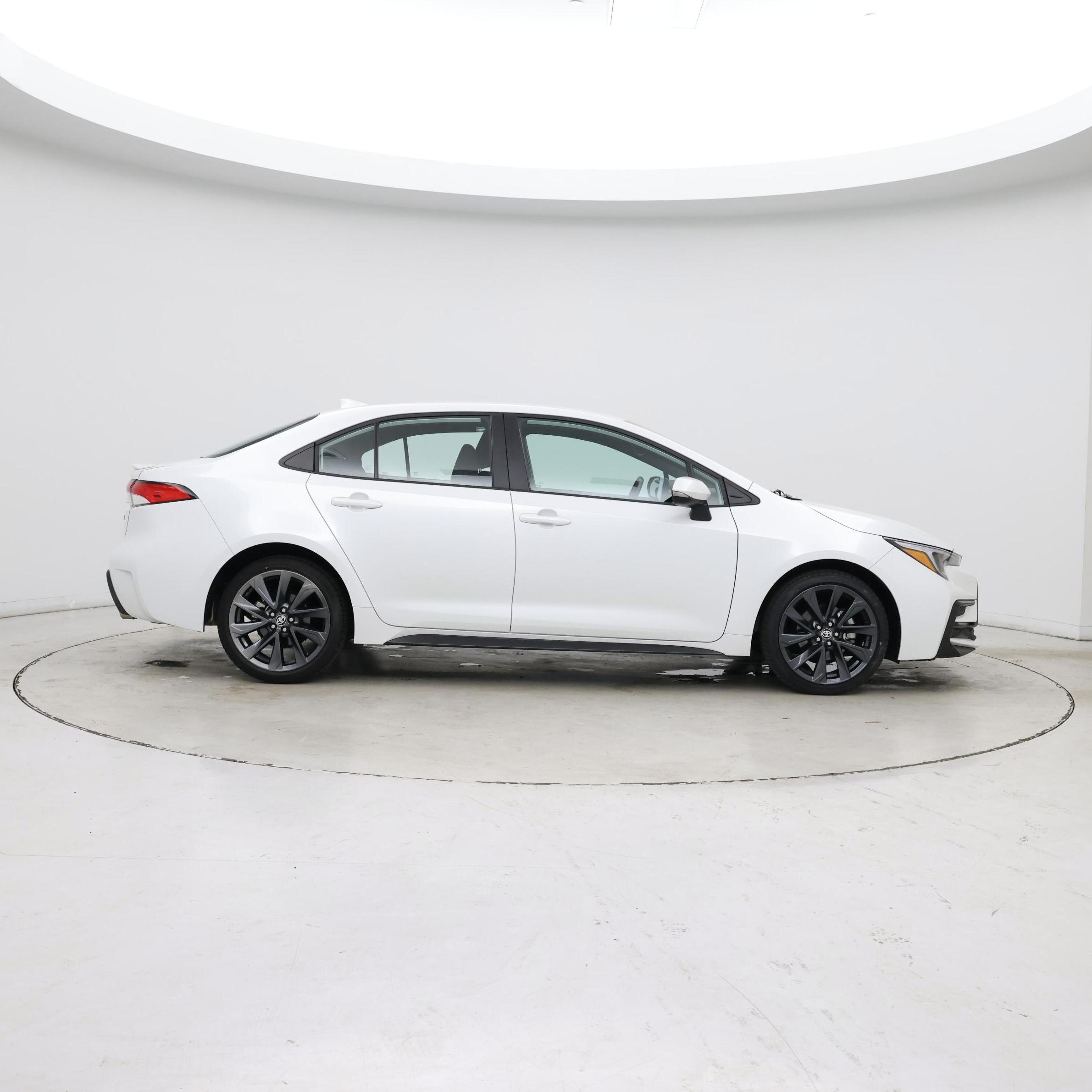 Thumbnail: 2024 Toyota Corolla - 7