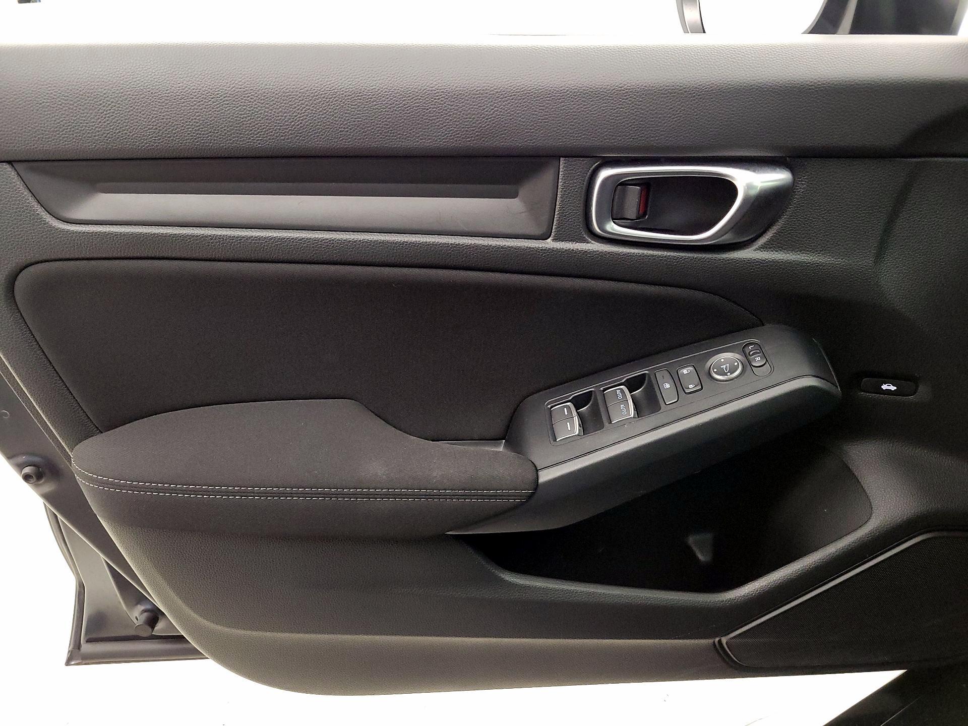 Thumbnail: 2024 Honda Civic - 12