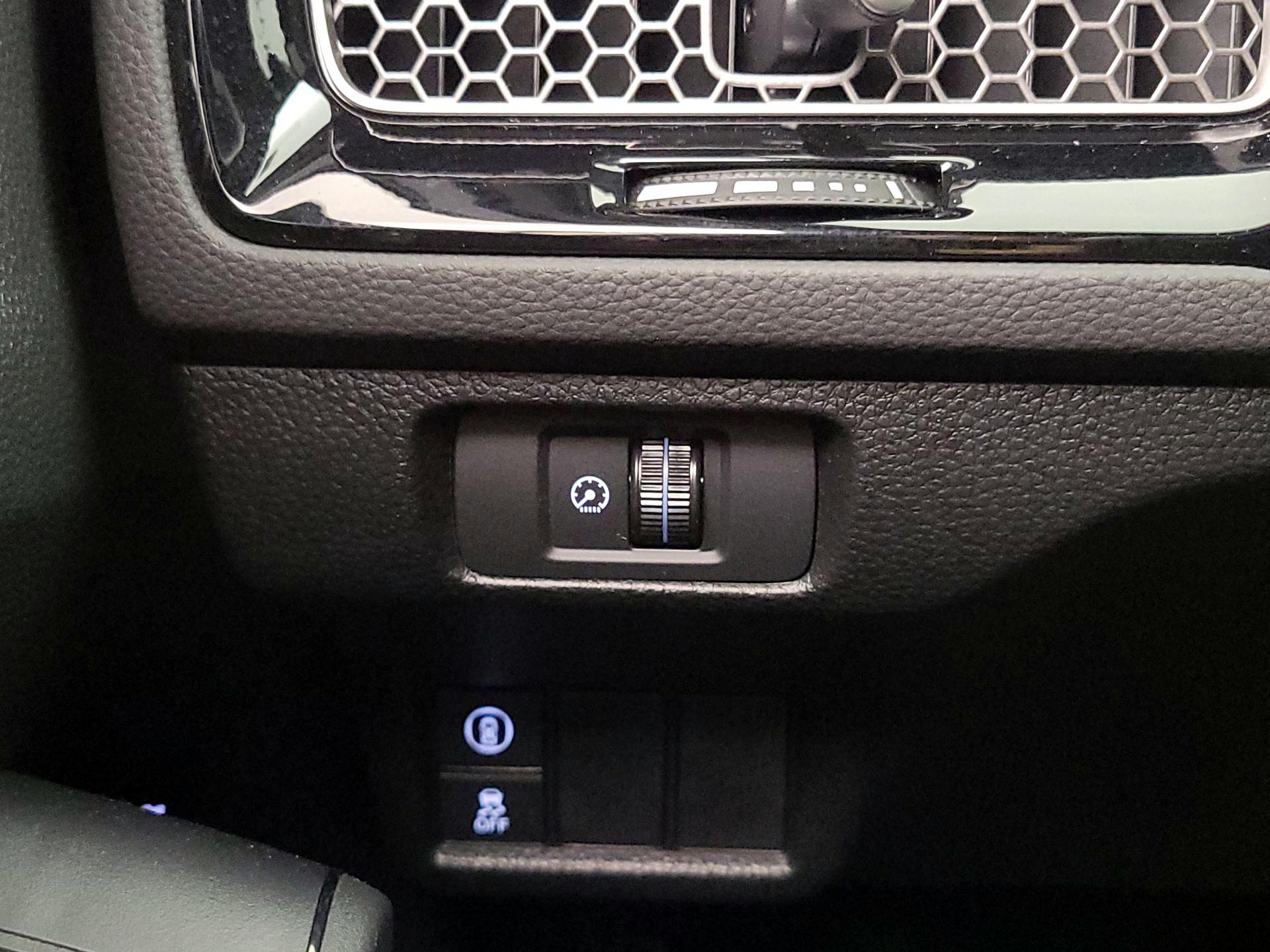 Thumbnail: 2024 Honda Civic - 13