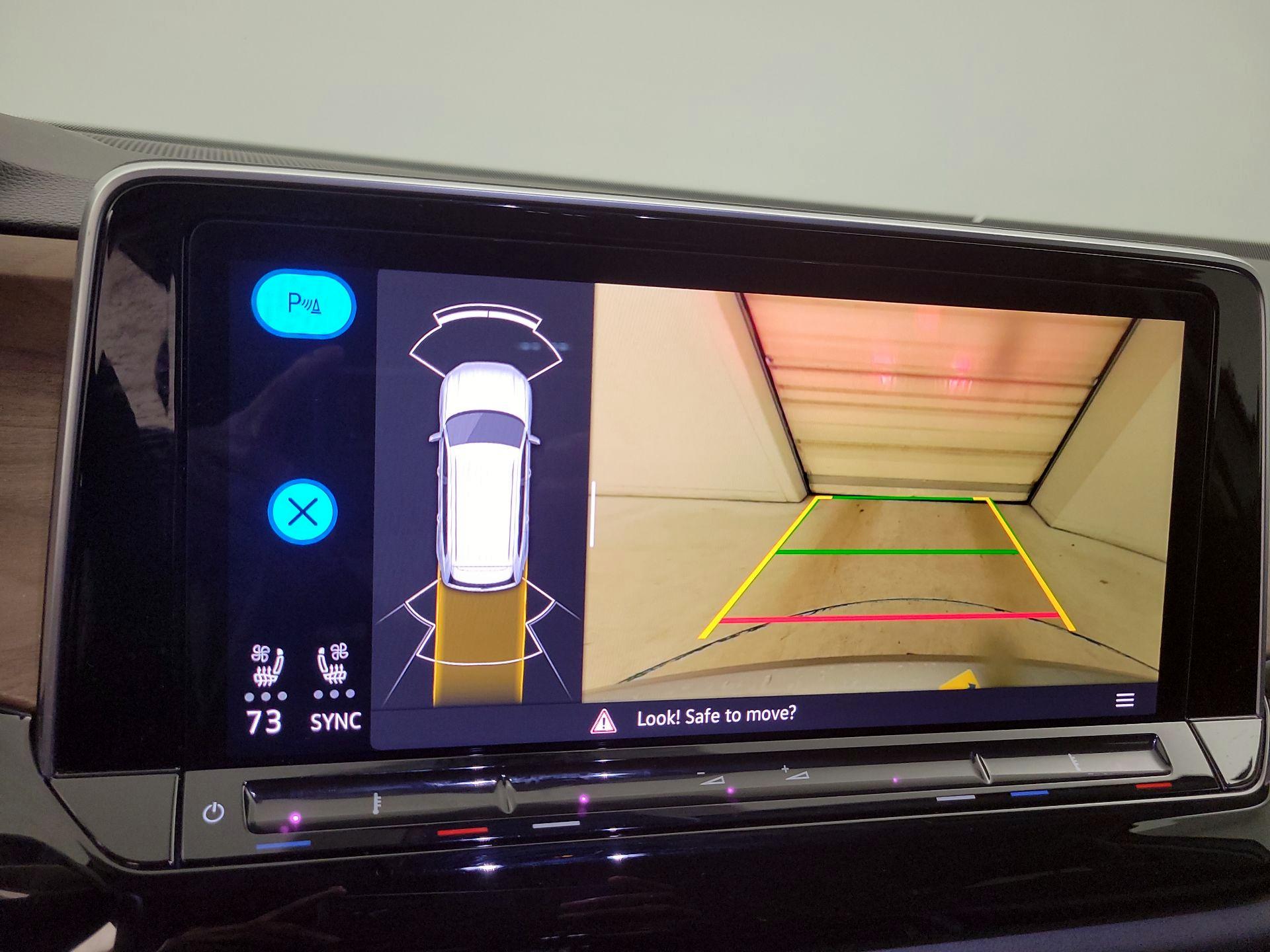 Thumbnail: 2024 Volkswagen Atlas - 14