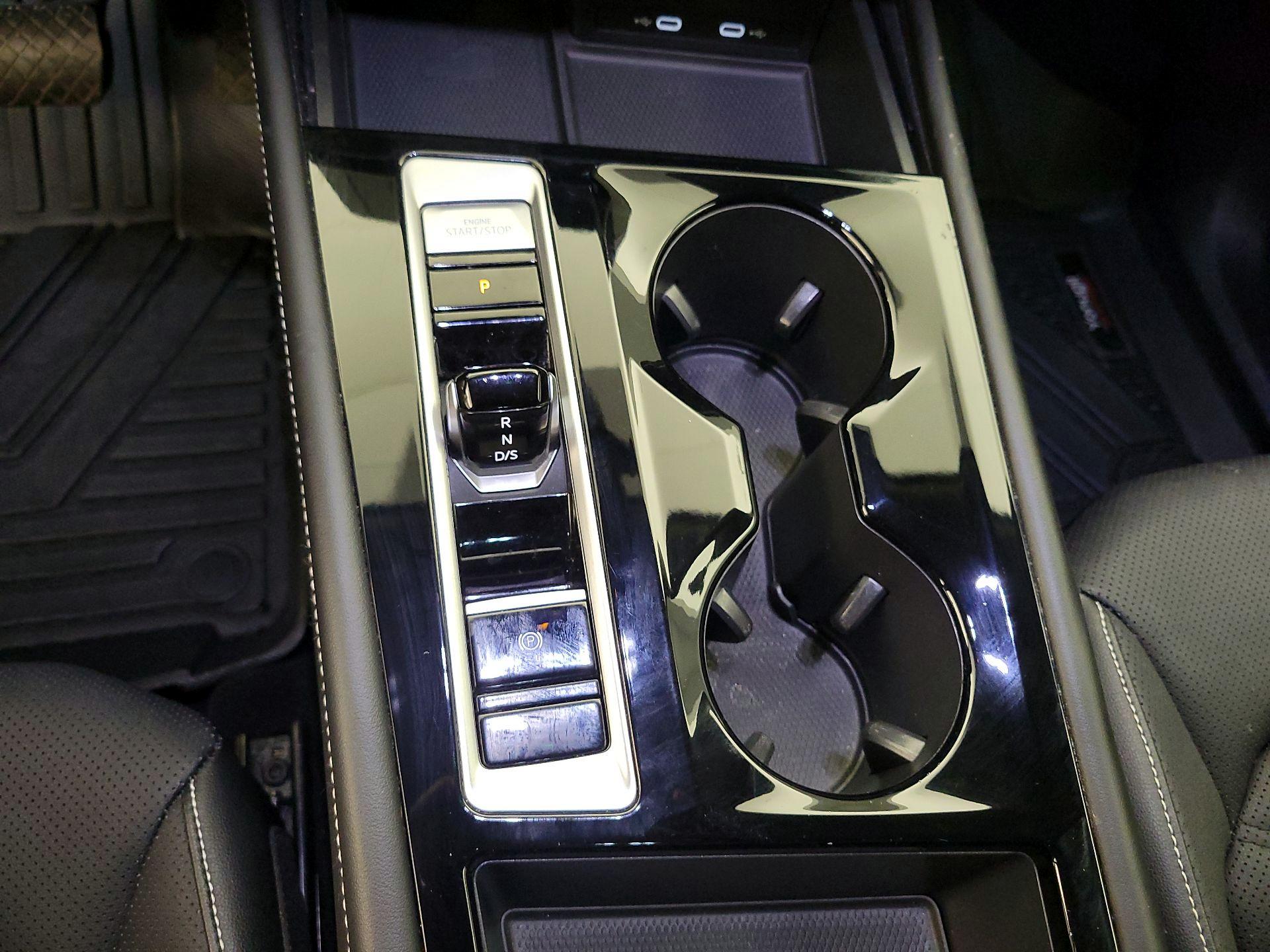 Thumbnail: 2024 Volkswagen Atlas - 17