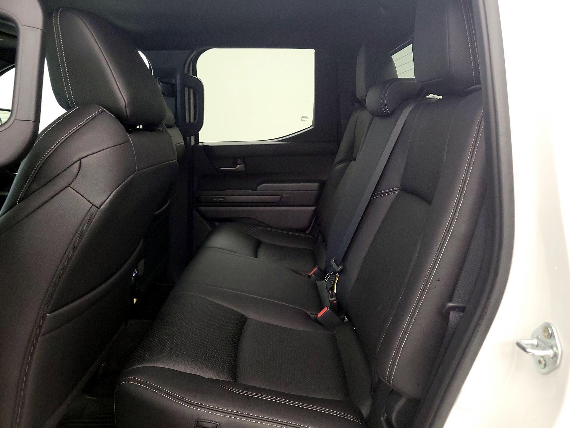 Thumbnail: 2024 Toyota Tacoma - 19