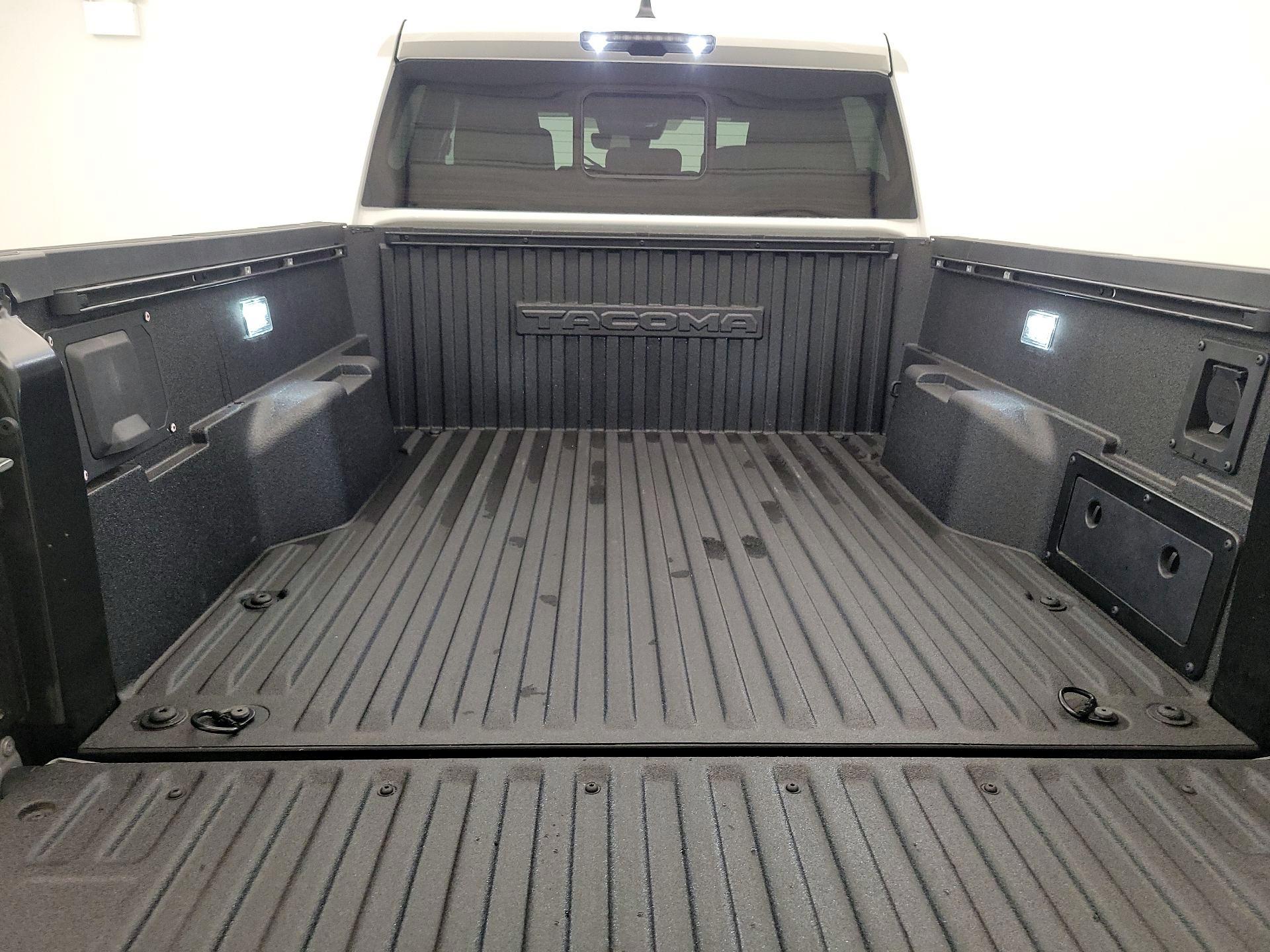 Thumbnail: 2024 Toyota Tacoma - 20