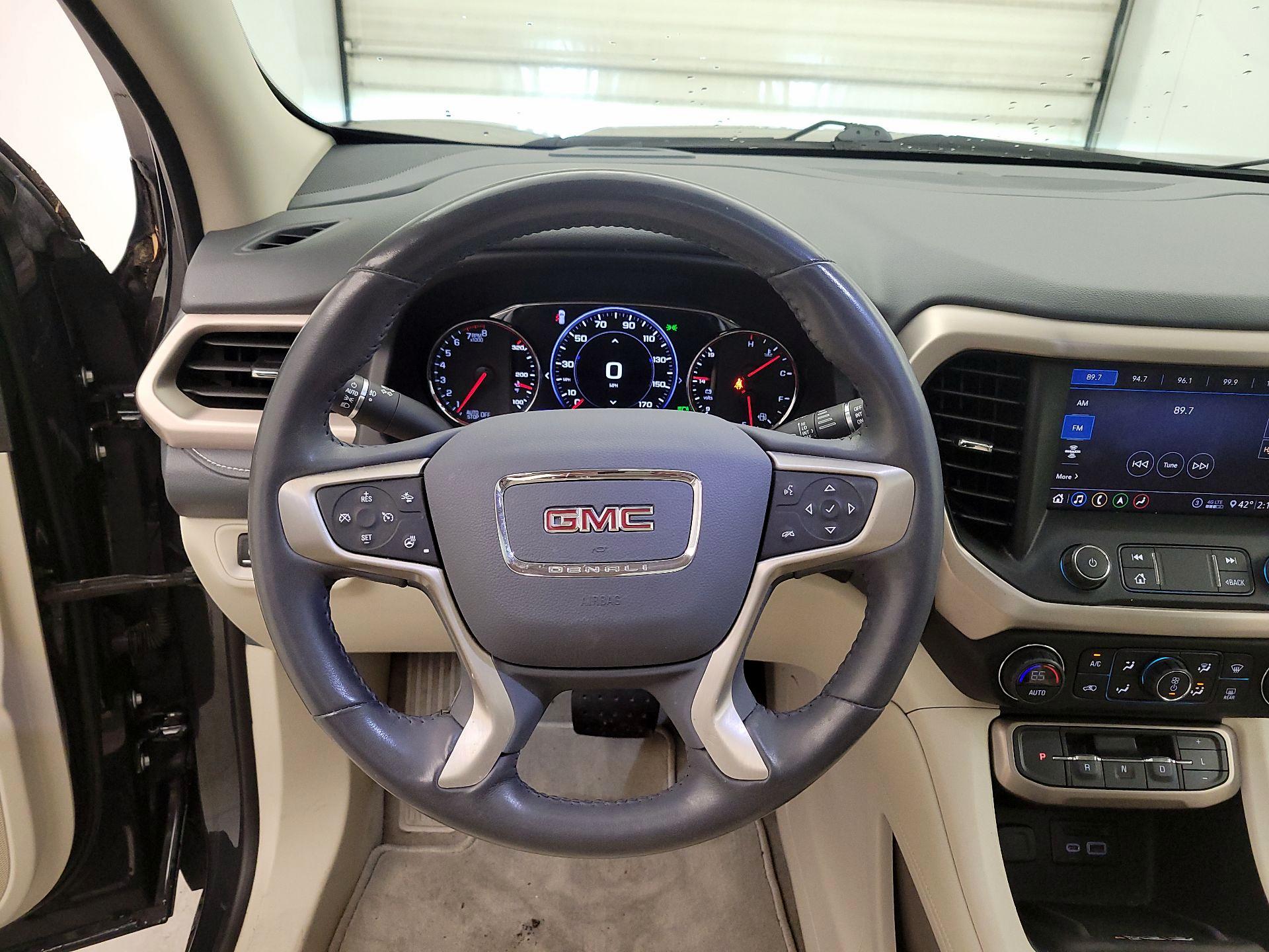 Thumbnail: 2020 GMC Acadia - 10