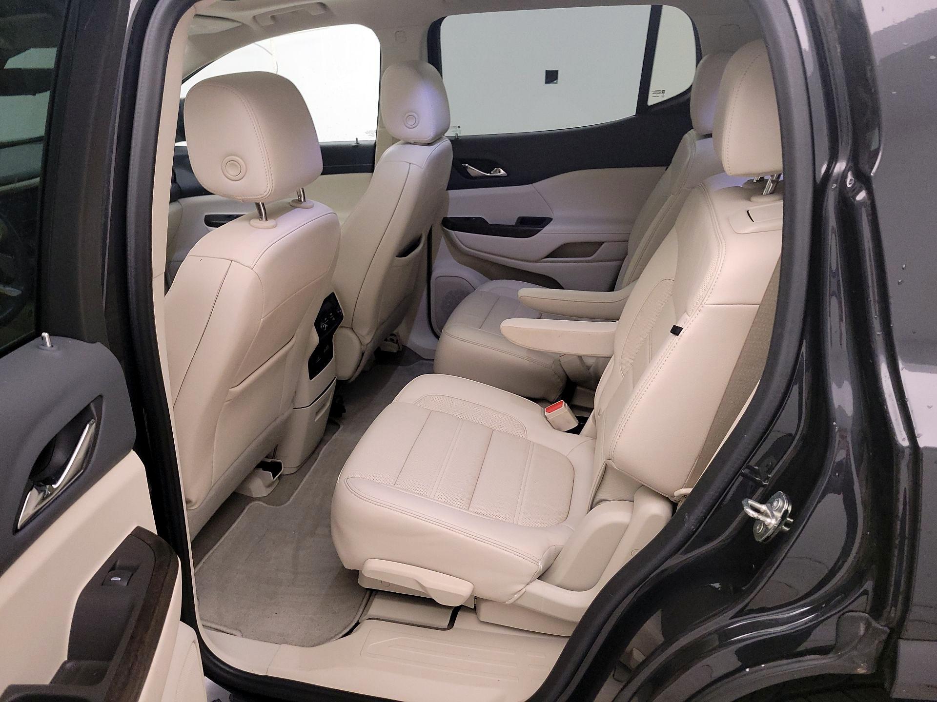 Thumbnail: 2020 GMC Acadia - 20