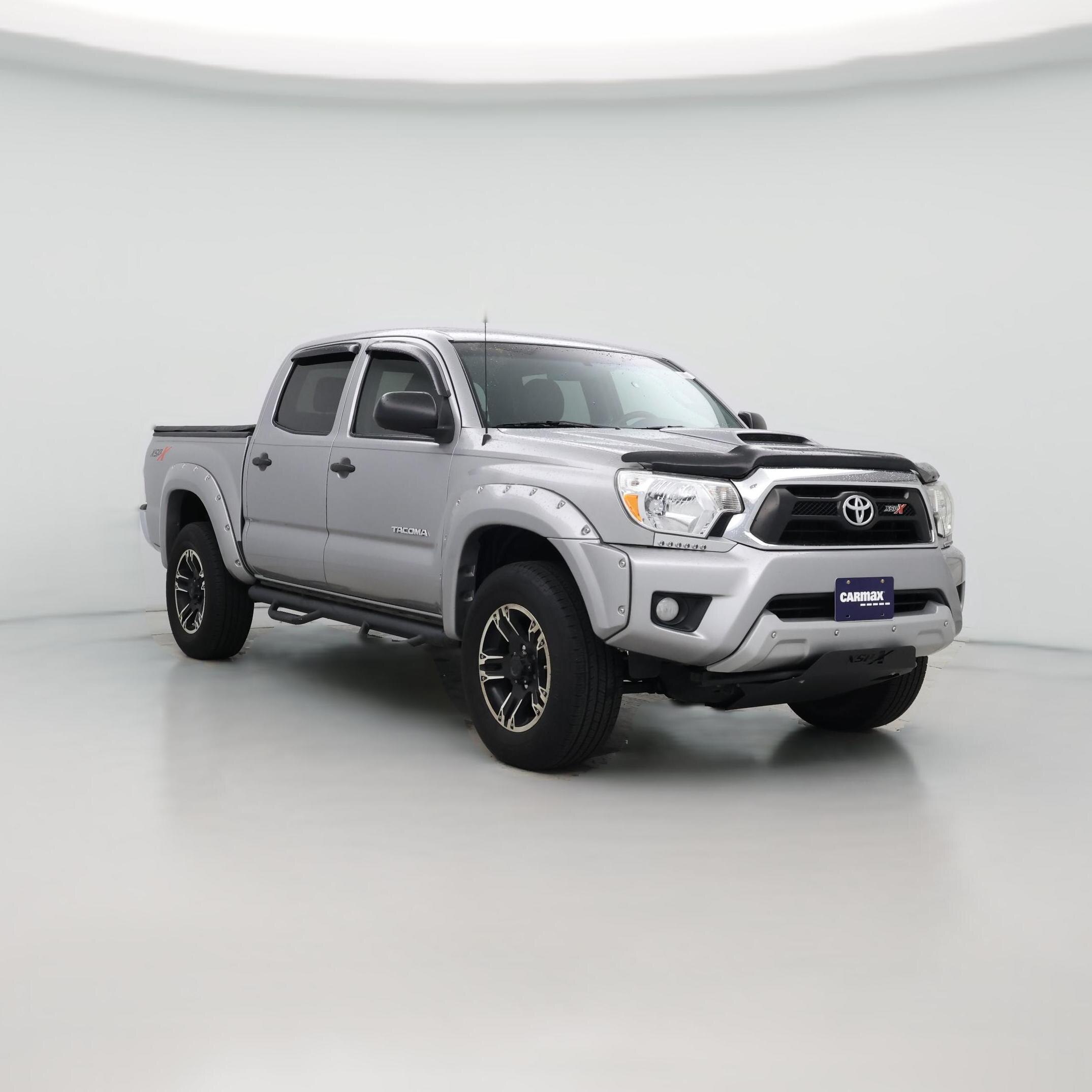Thumbnail: 2015 Toyota Tacoma - 1