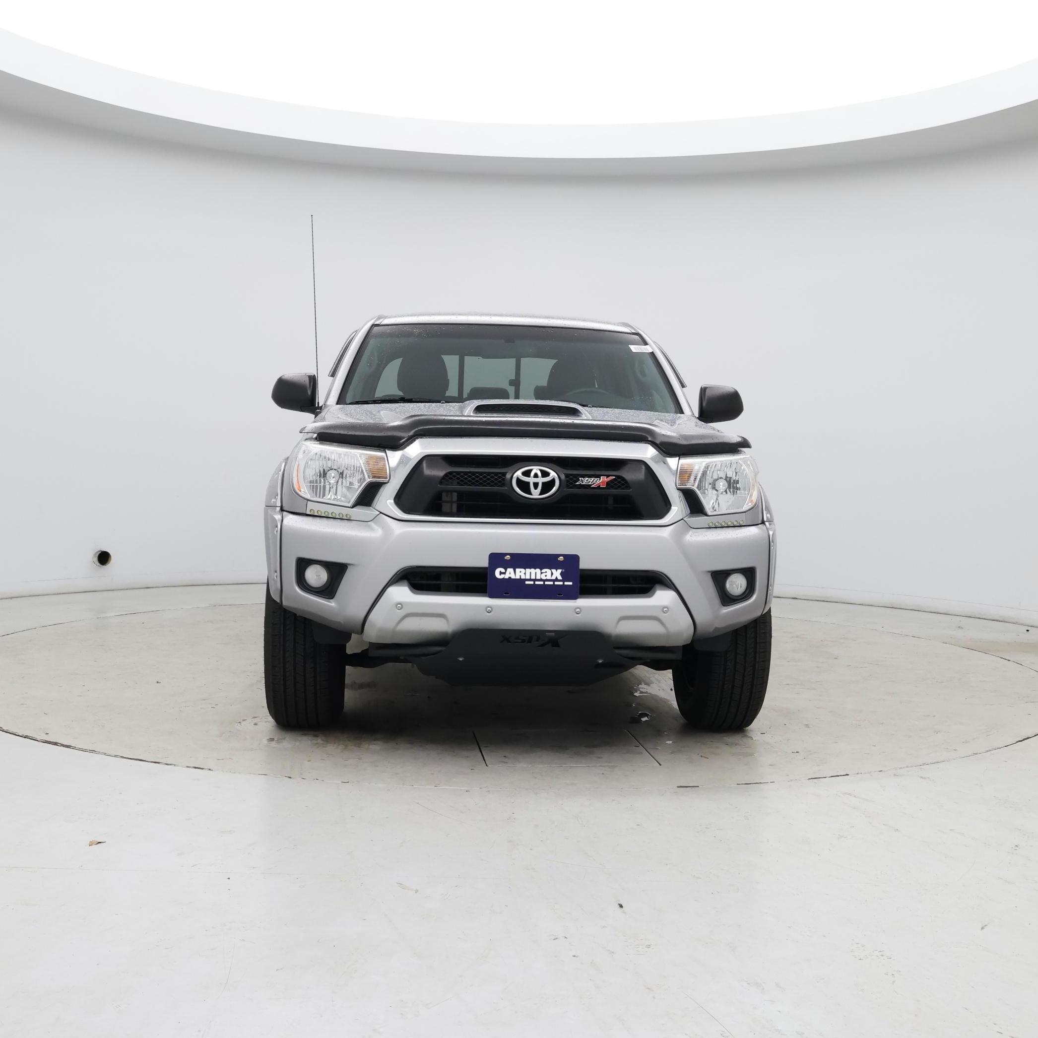 Thumbnail: 2015 Toyota Tacoma - 5
