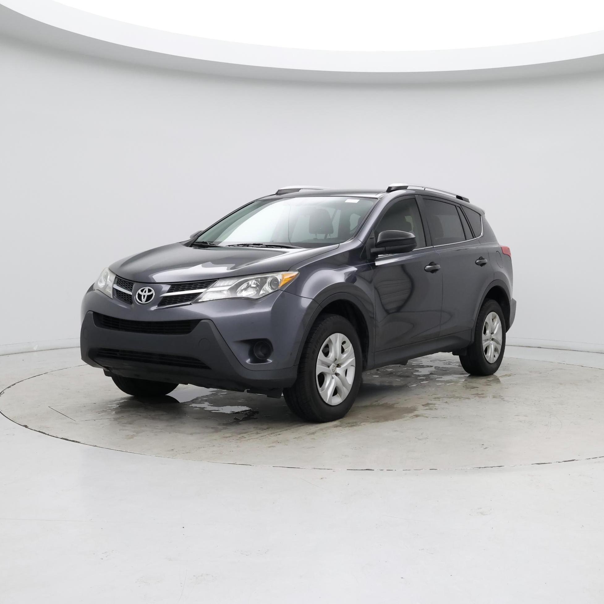 Thumbnail: 2015 Toyota RAV4 - 4