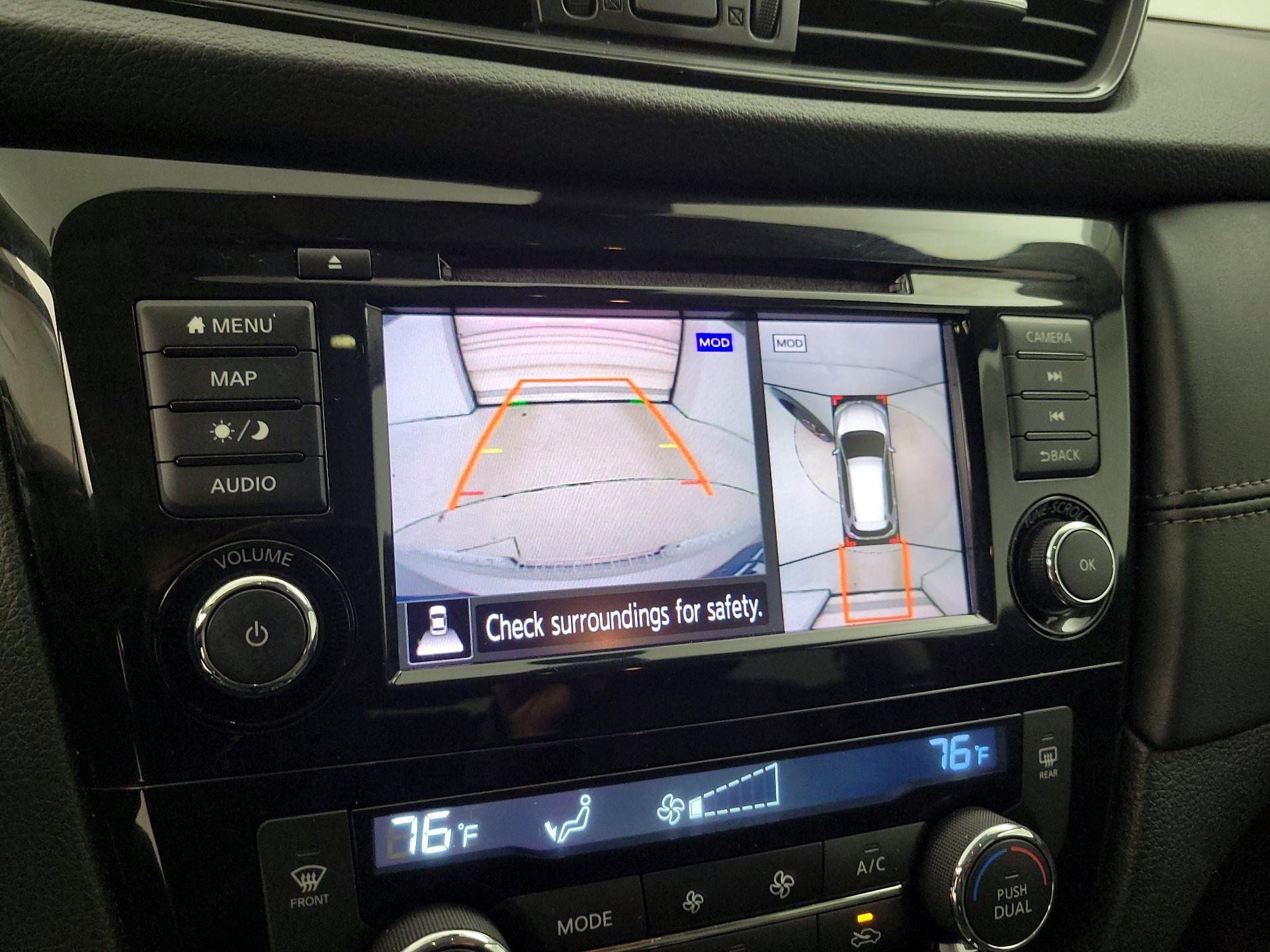 Thumbnail: 2018 Nissan Rogue - 15