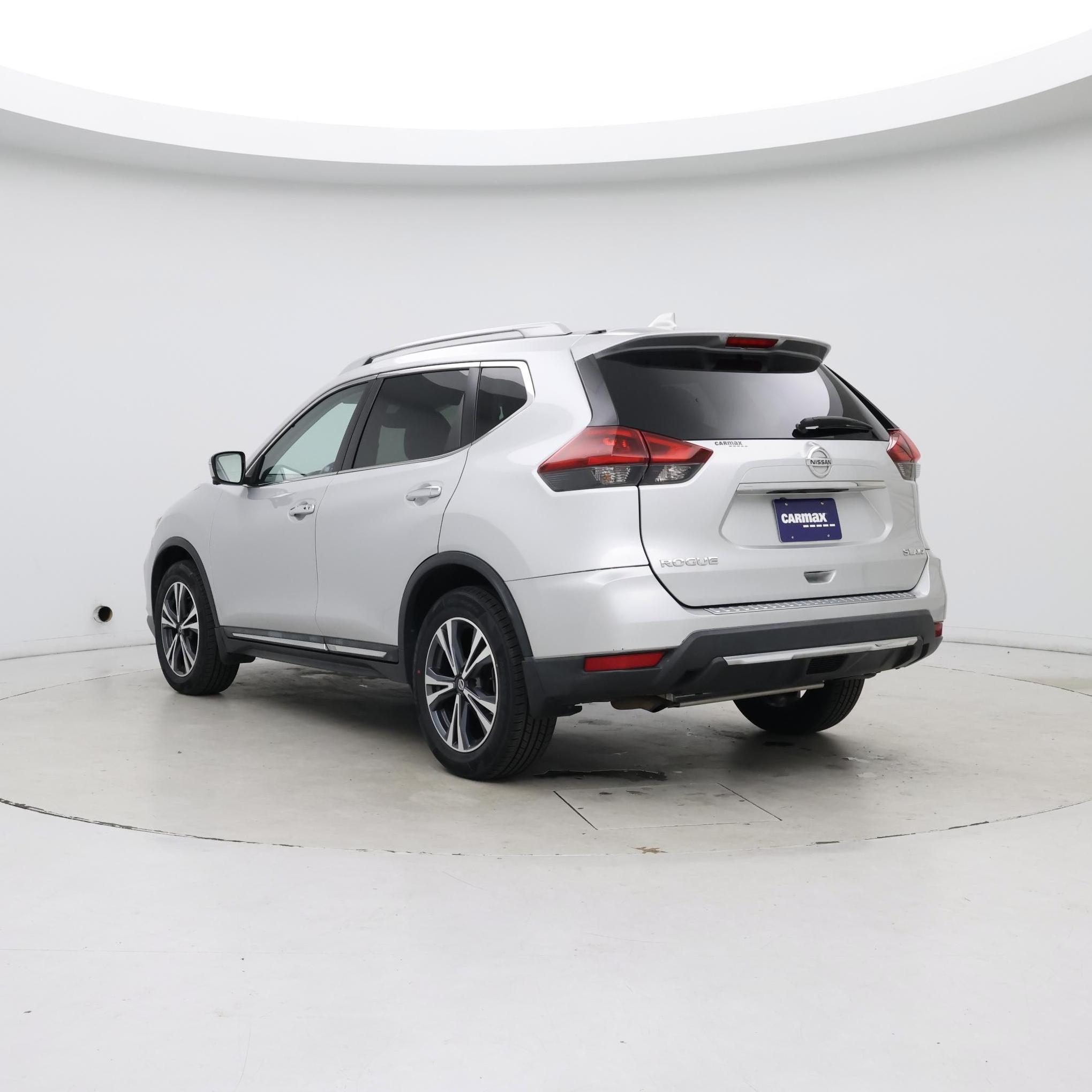 Thumbnail: 2018 Nissan Rogue - 2