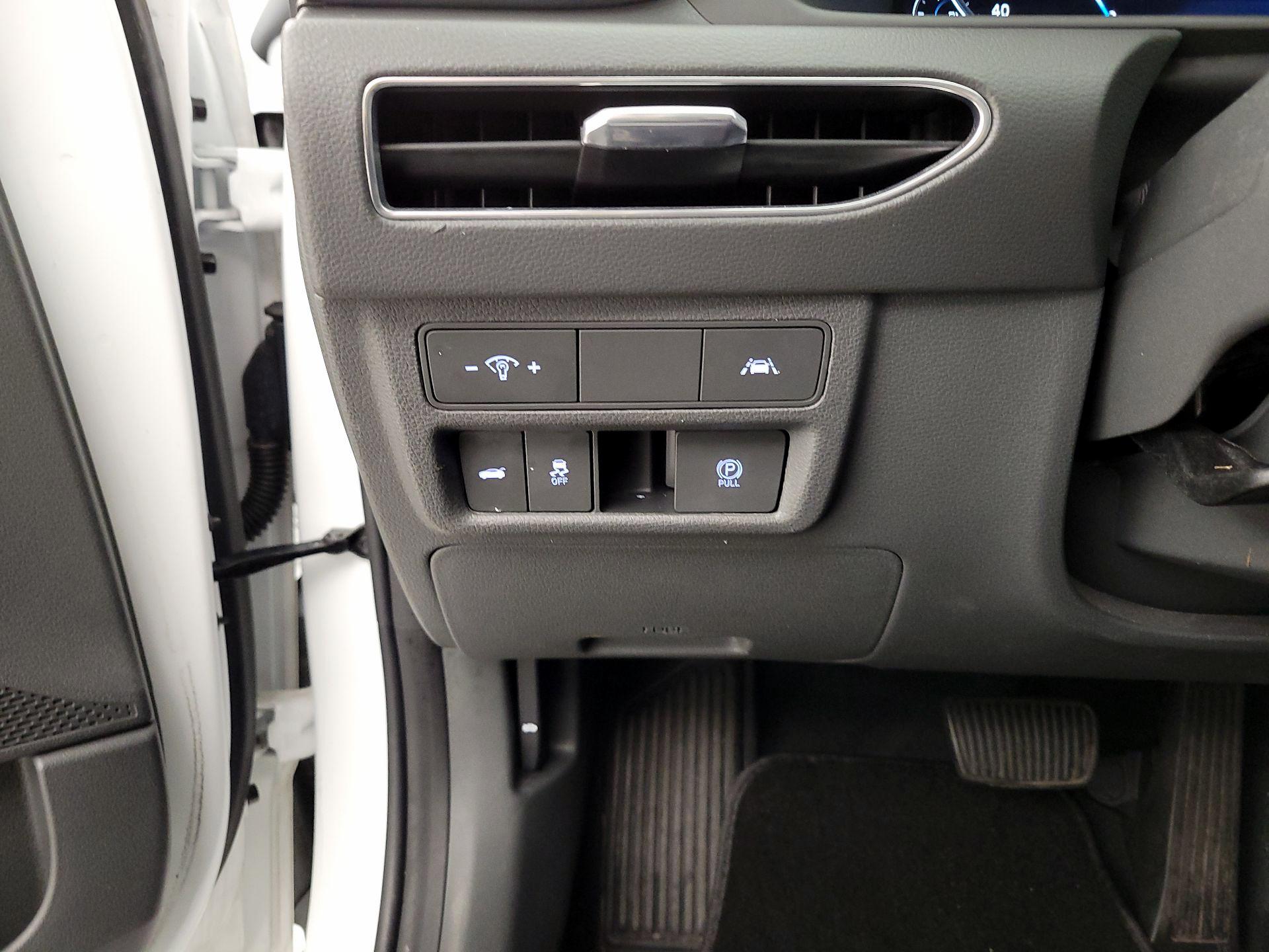 Thumbnail: 2020 Hyundai Sonata - 13