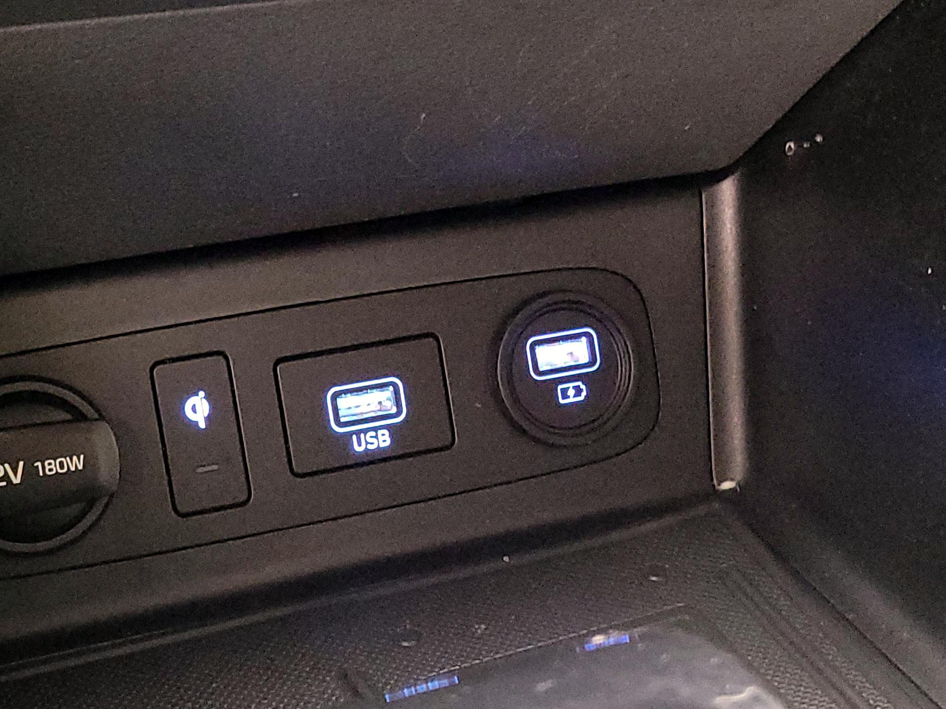 Thumbnail: 2020 Hyundai Sonata - 18