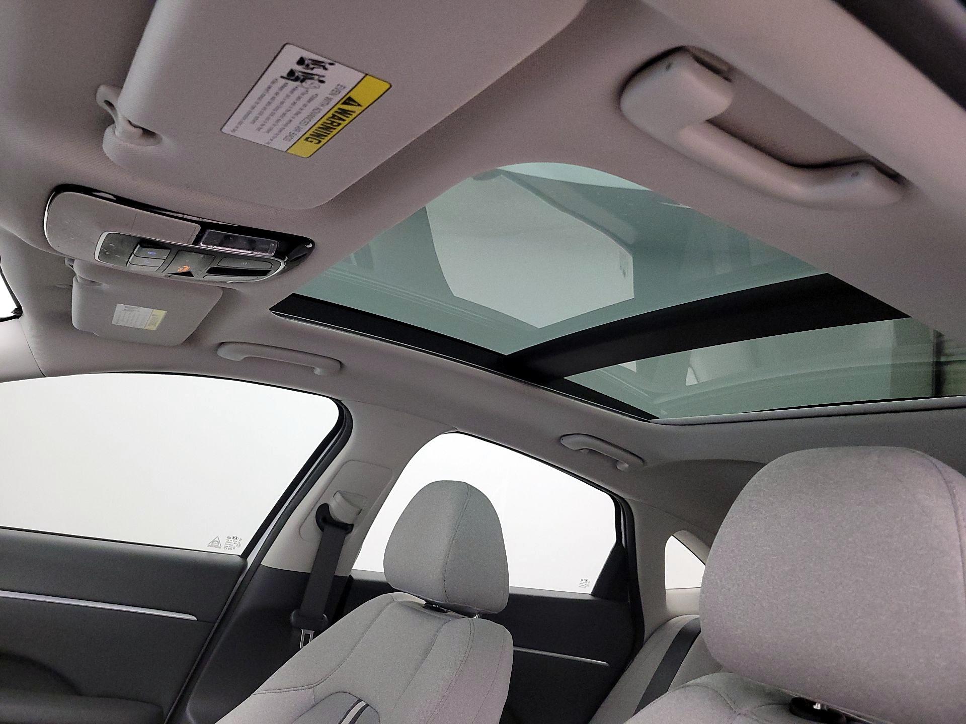 Thumbnail: 2020 Hyundai Sonata - 19