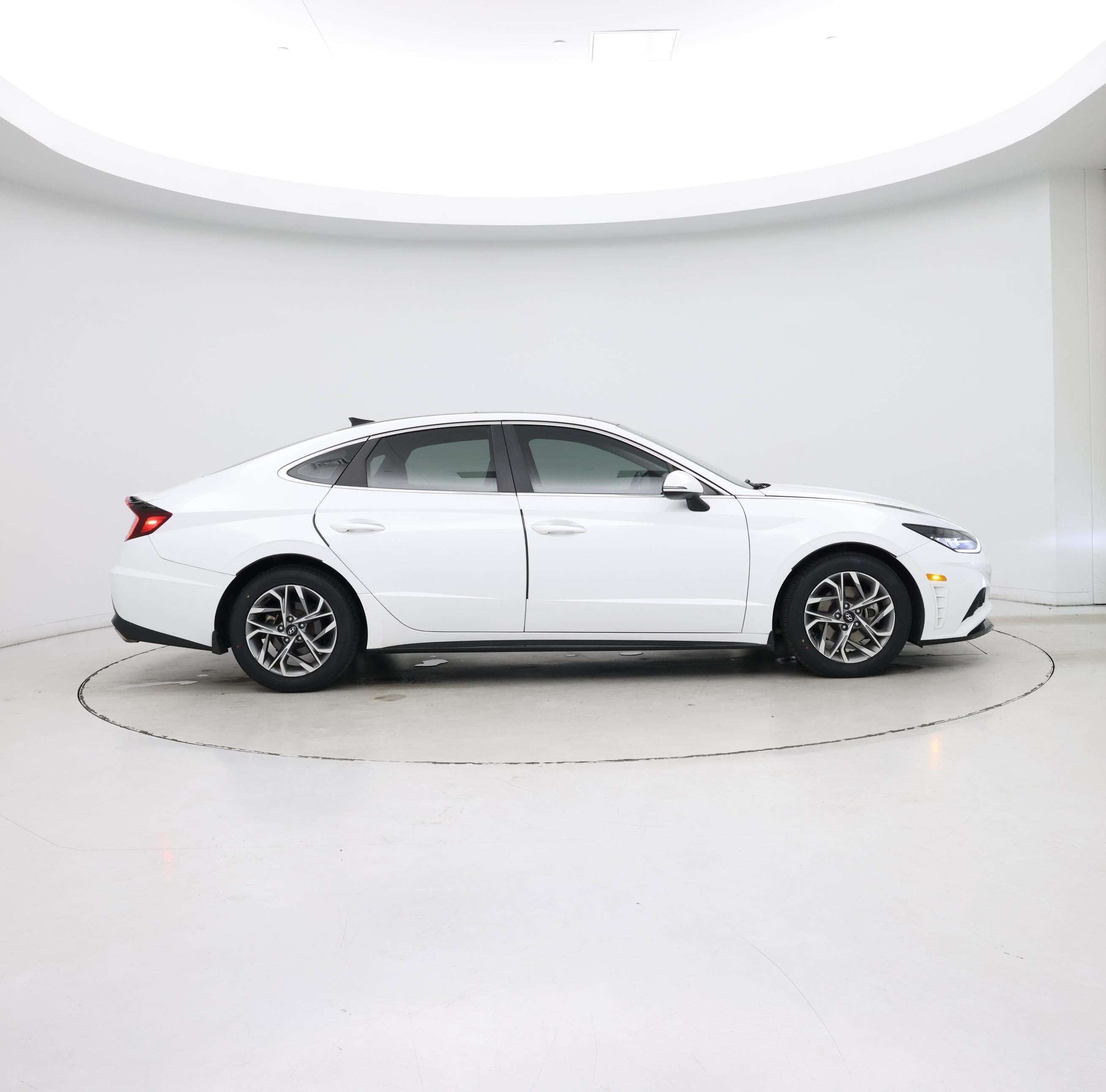 Thumbnail: 2020 Hyundai Sonata - 7