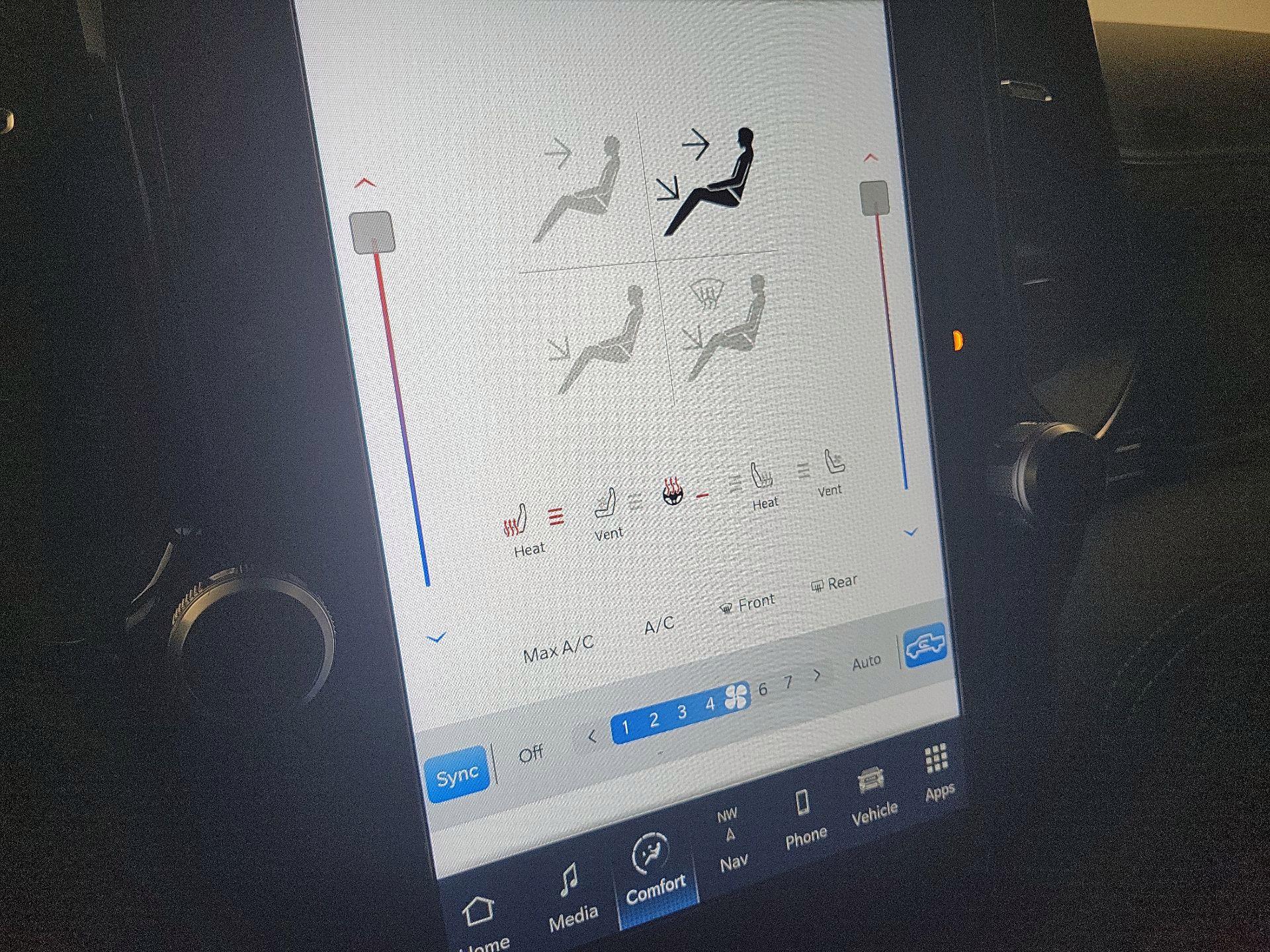 Thumbnail: 2022 RAM 1500 - 17