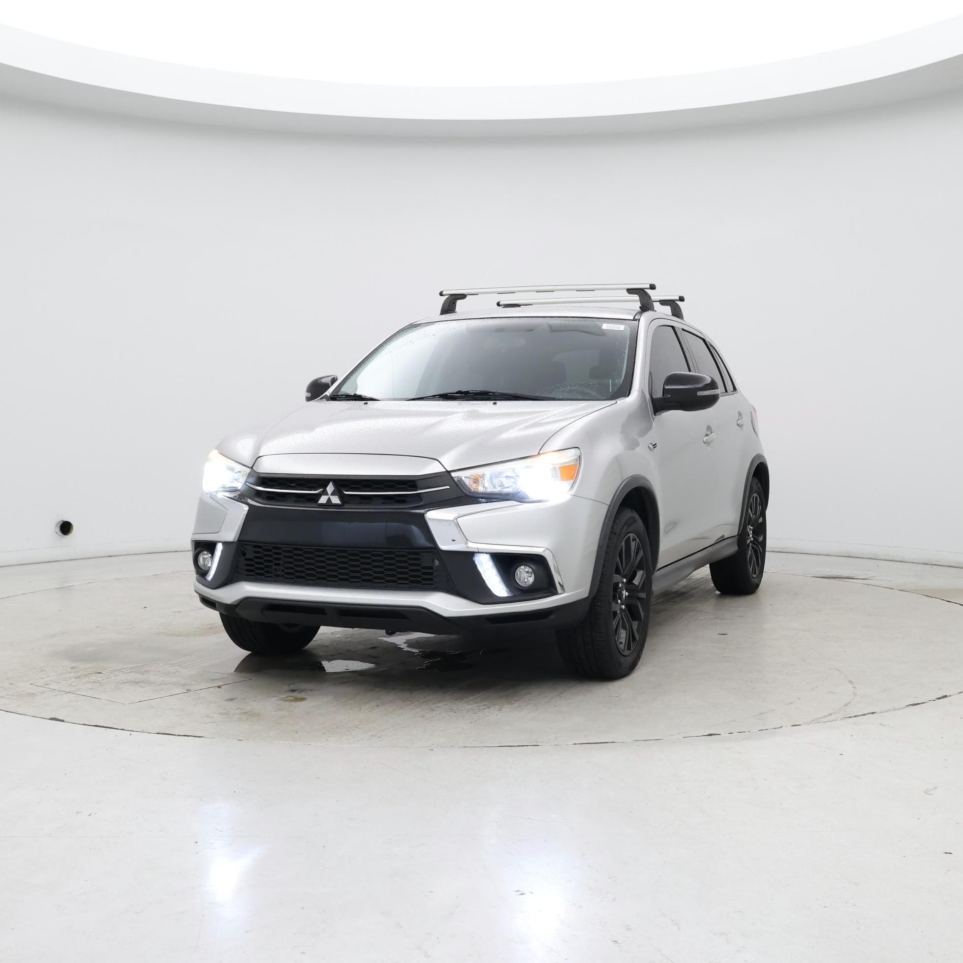 Thumbnail: 2018 Mitsubishi Outlander Sport - 4