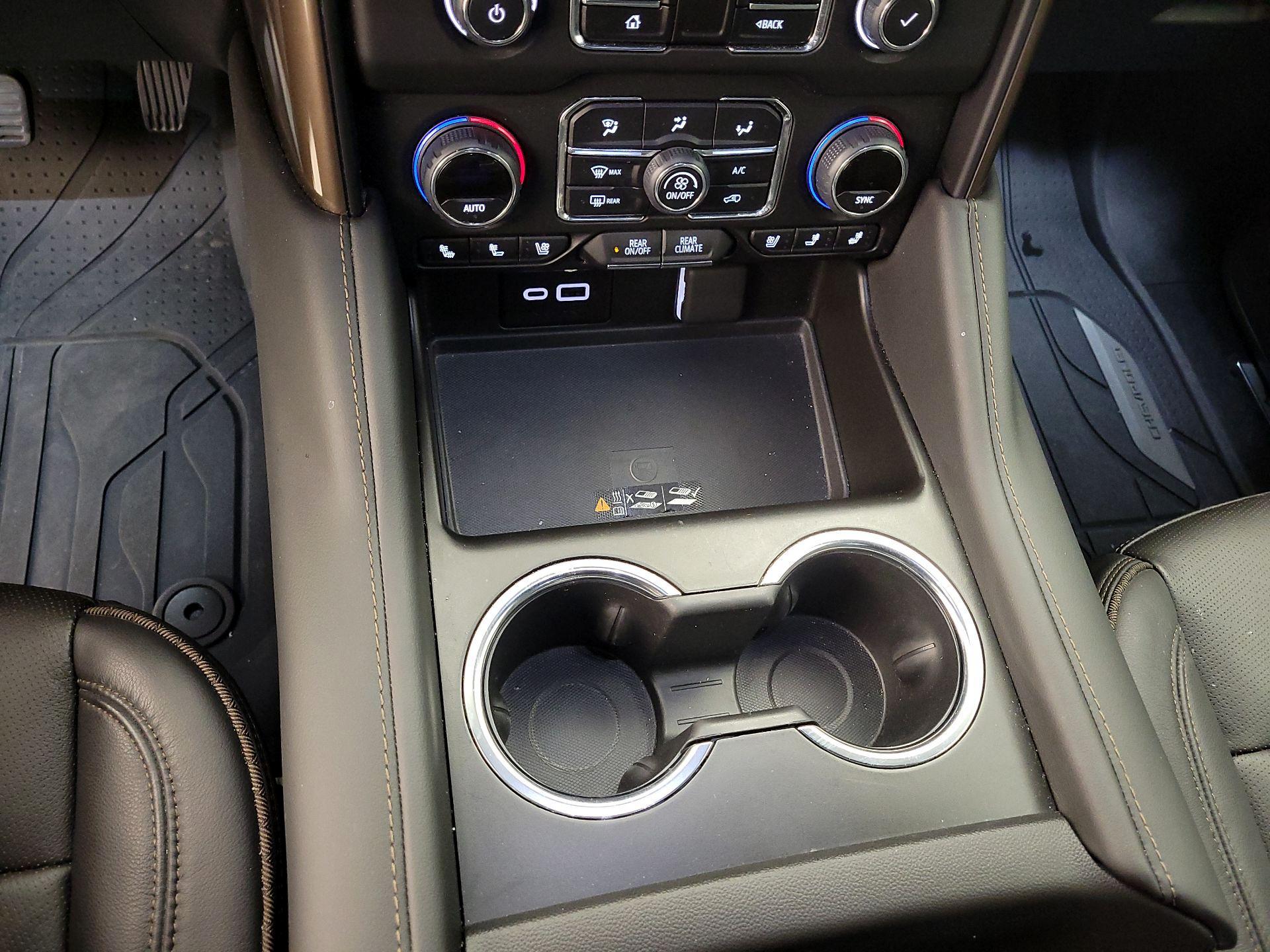 Thumbnail: 2024 Chevrolet Suburban - 17