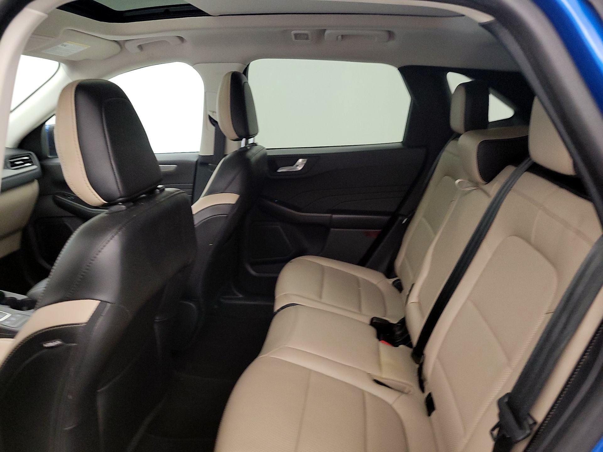 Thumbnail: 2021 Ford Escape - 20