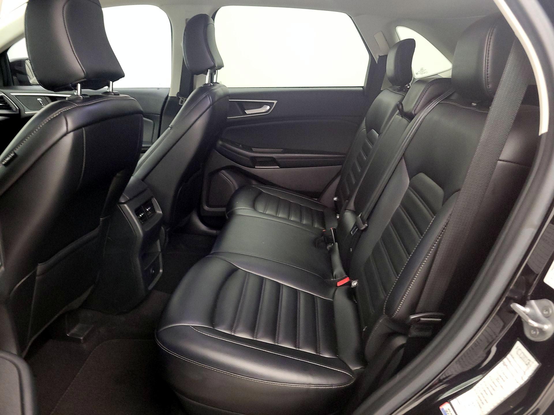 Thumbnail: 2023 Ford Edge - 19