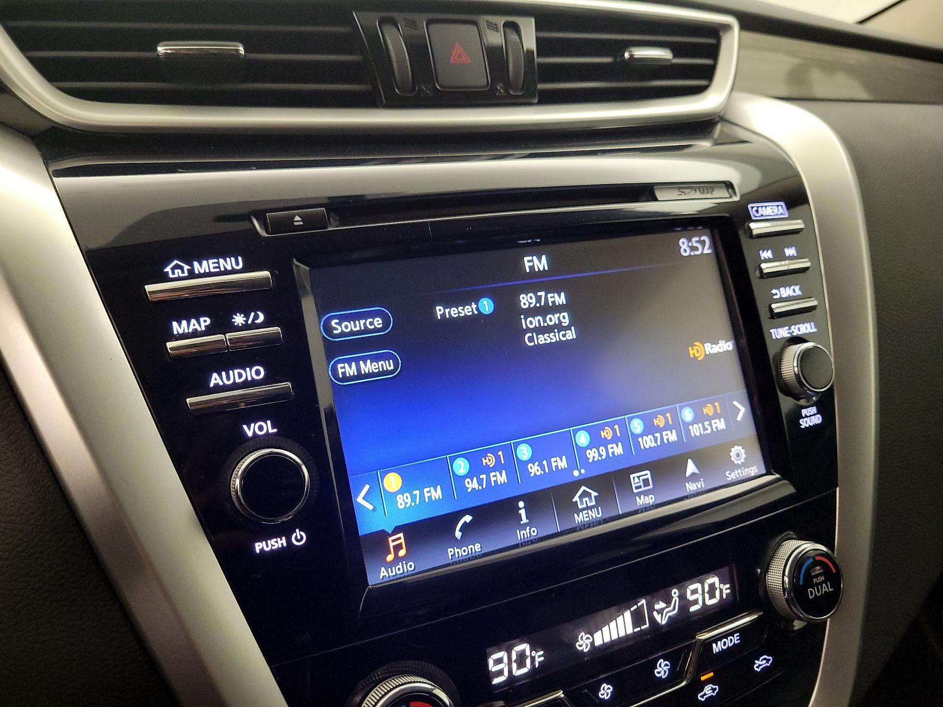 Thumbnail: 2015 Nissan Murano - 16