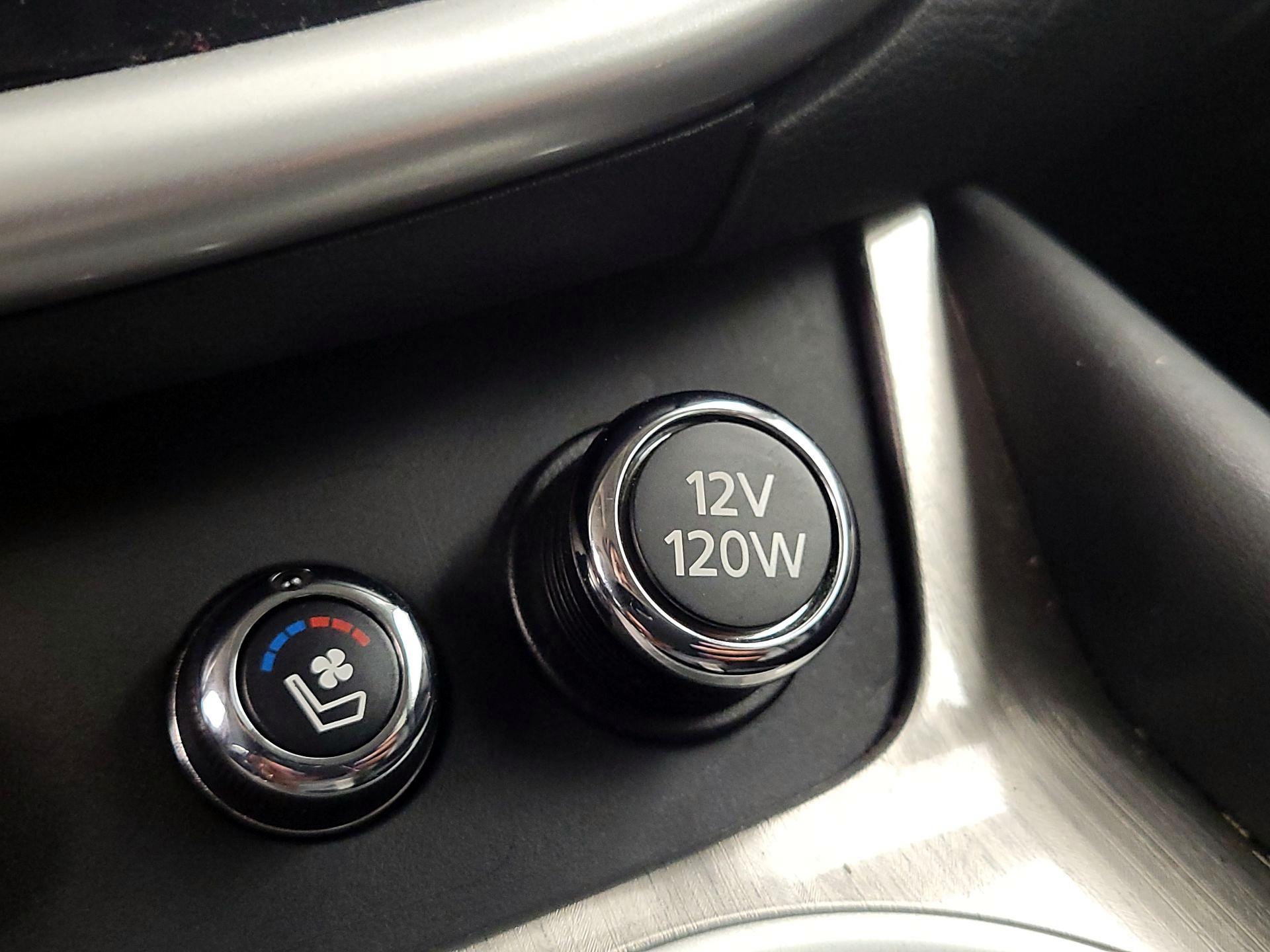 Thumbnail: 2015 Nissan Murano - 19