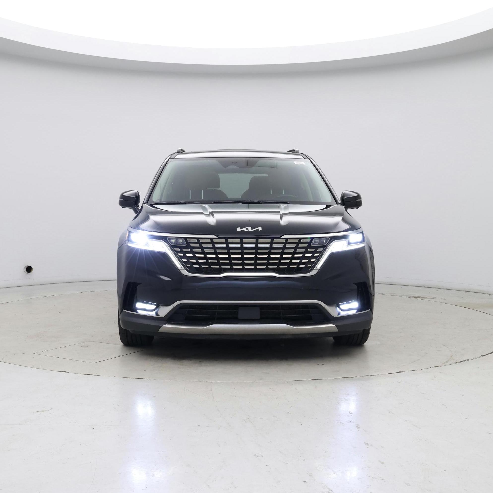 Thumbnail: 2023 Kia Carnival - 5