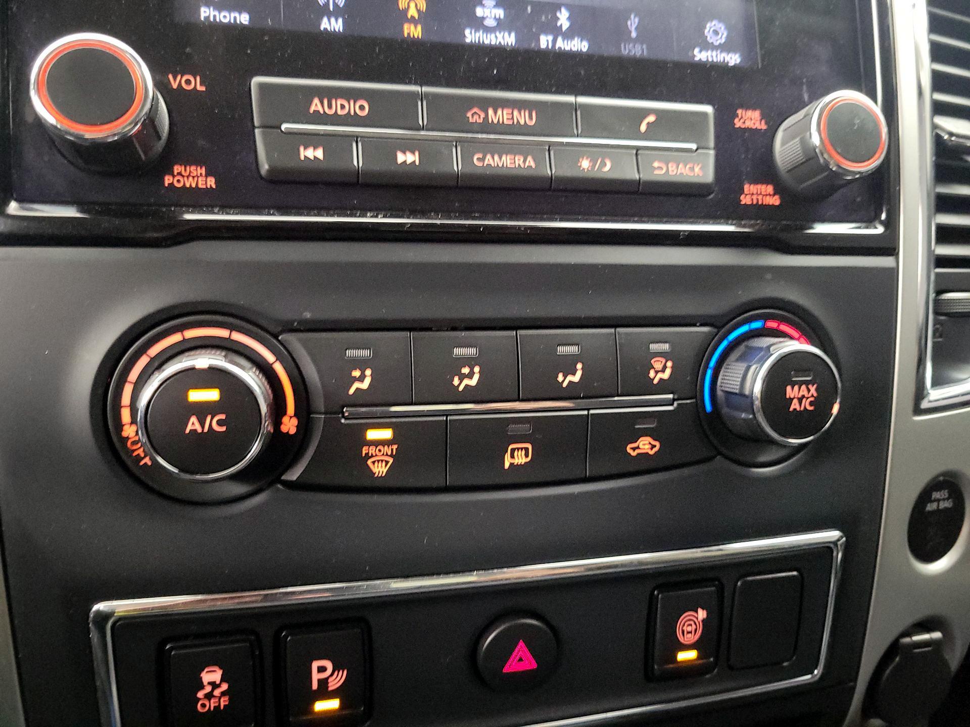 Thumbnail: 2021 Nissan Titan - 16