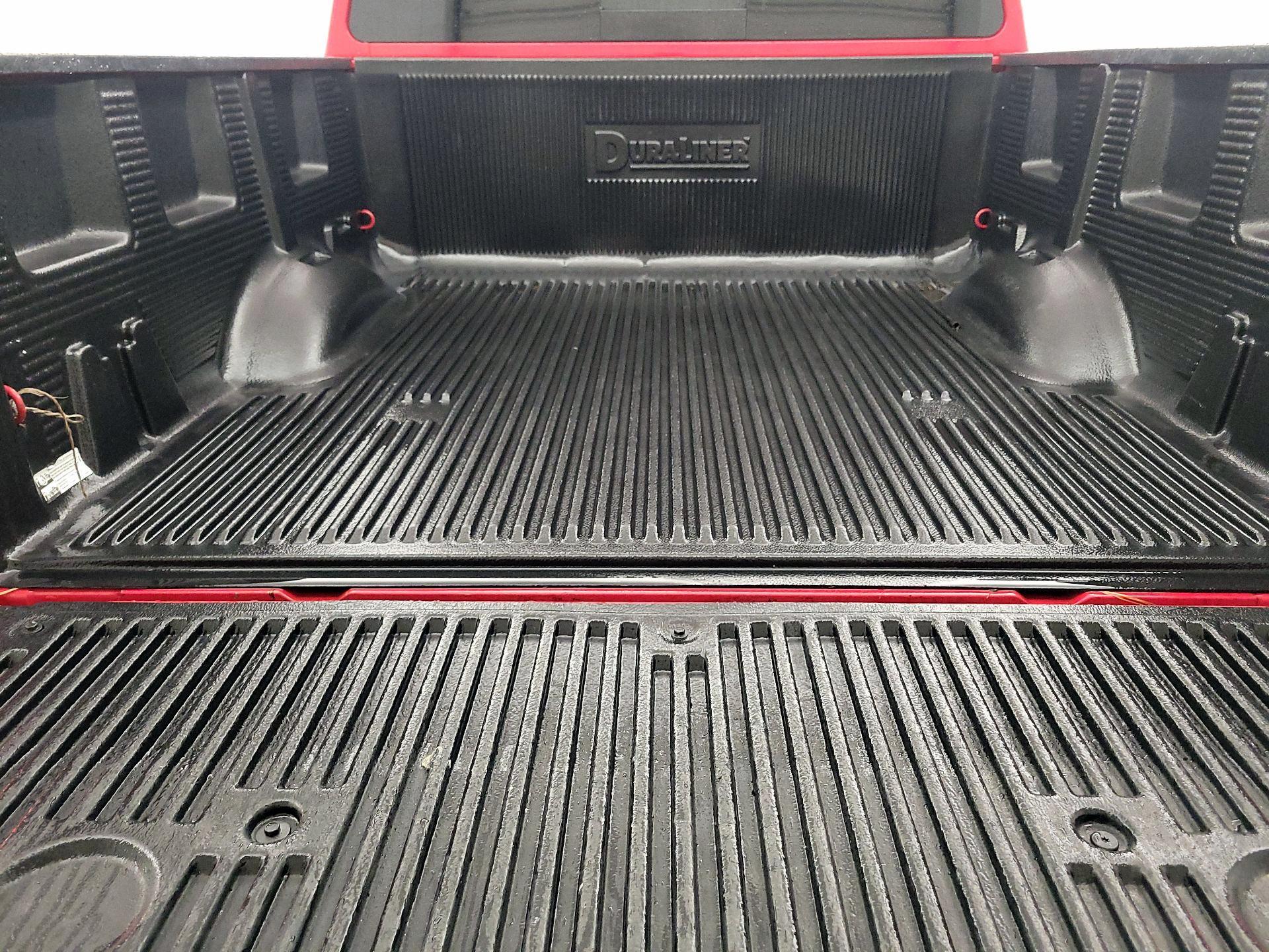 Thumbnail: 2021 Nissan Titan - 20