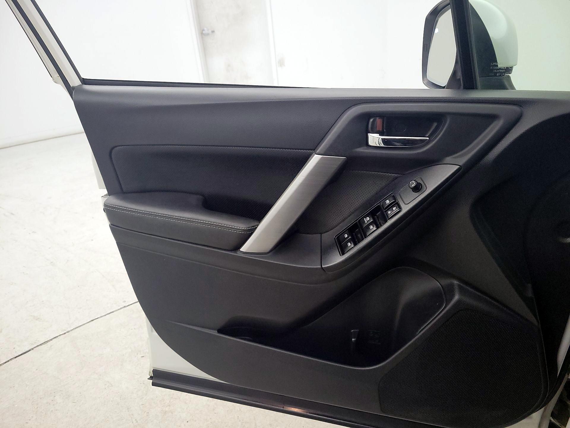 Thumbnail: 2015 Subaru Forester - 12