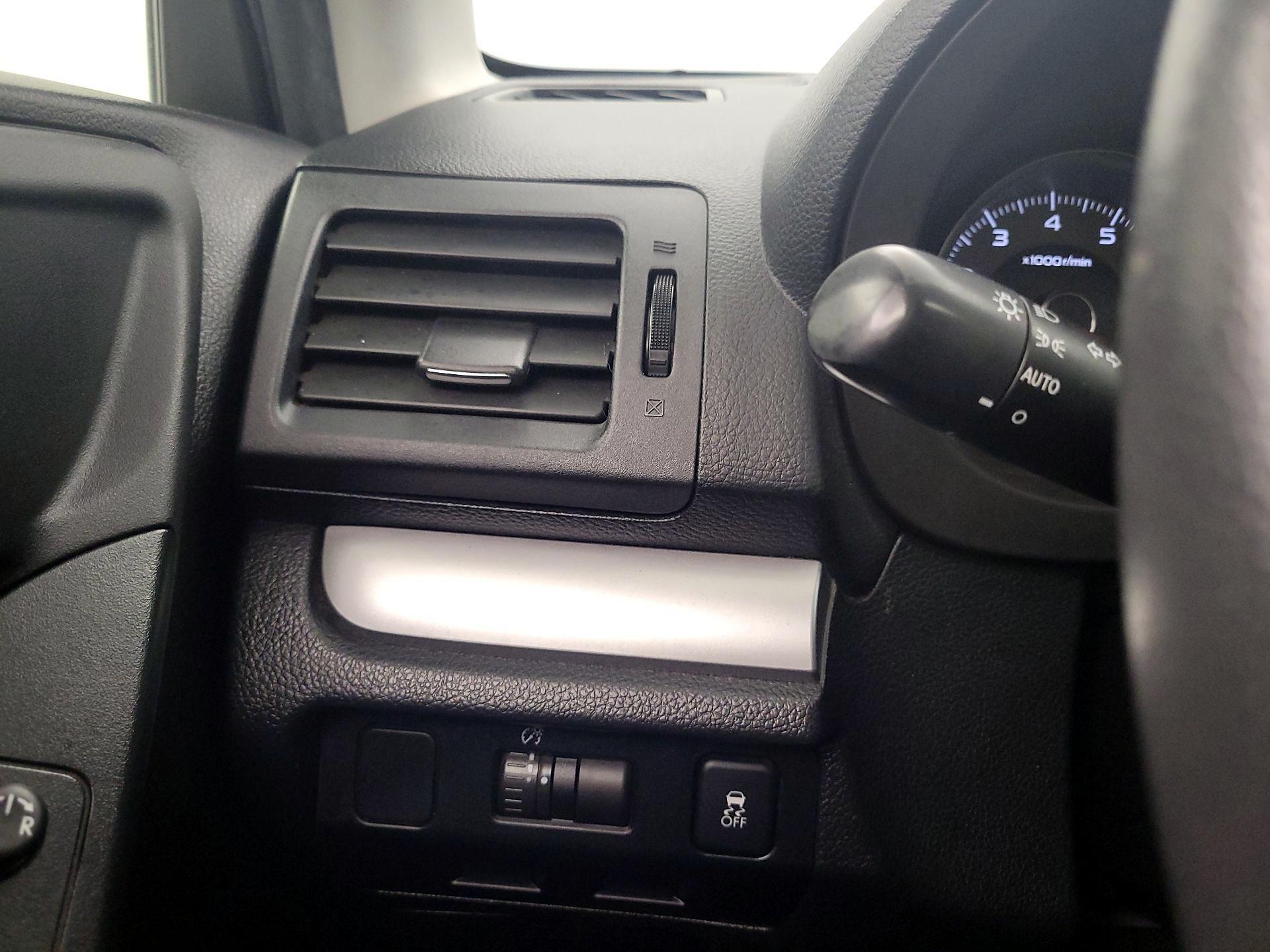 Thumbnail: 2015 Subaru Forester - 13