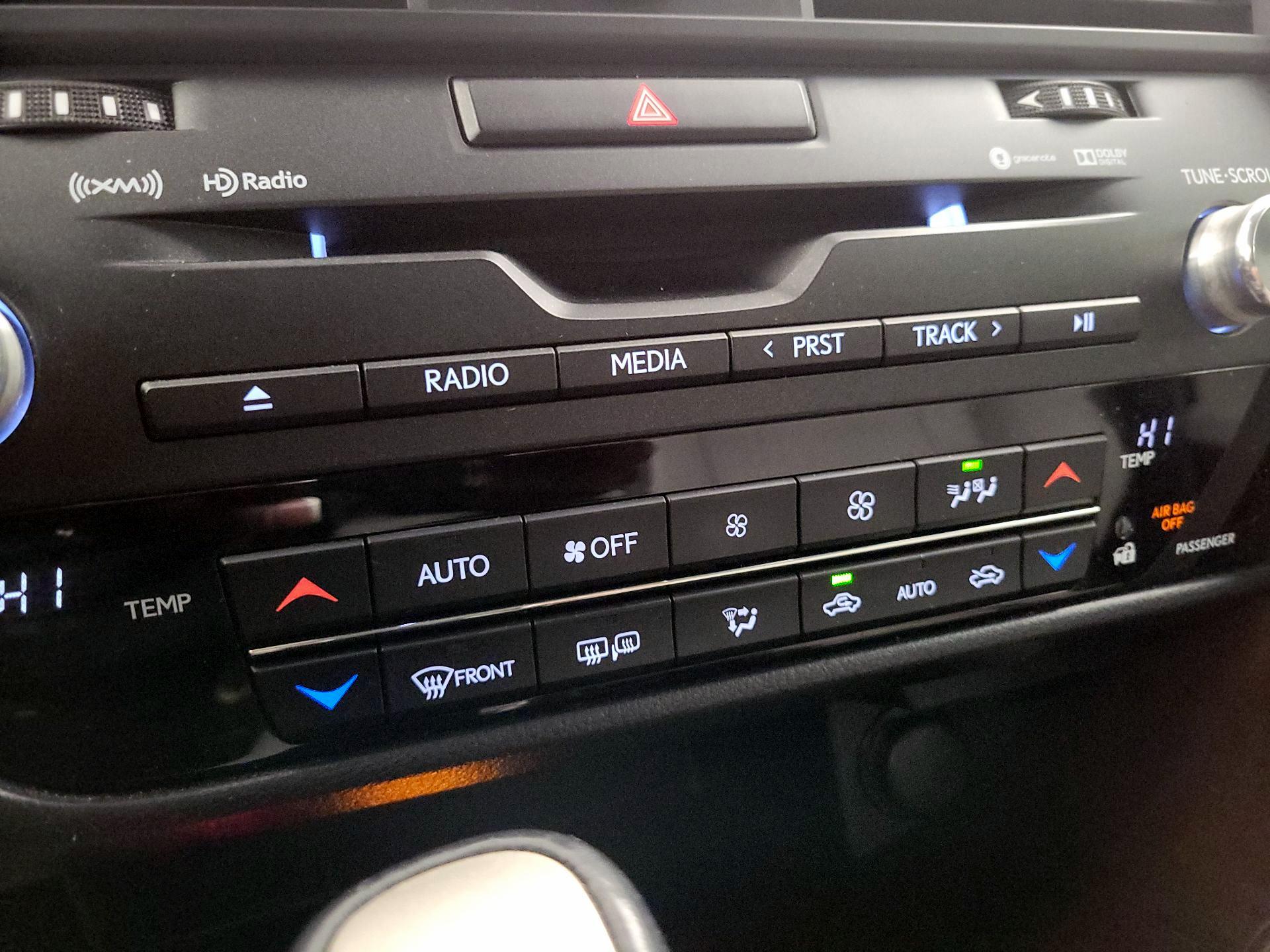 Thumbnail: 2017 Lexus RX - 17