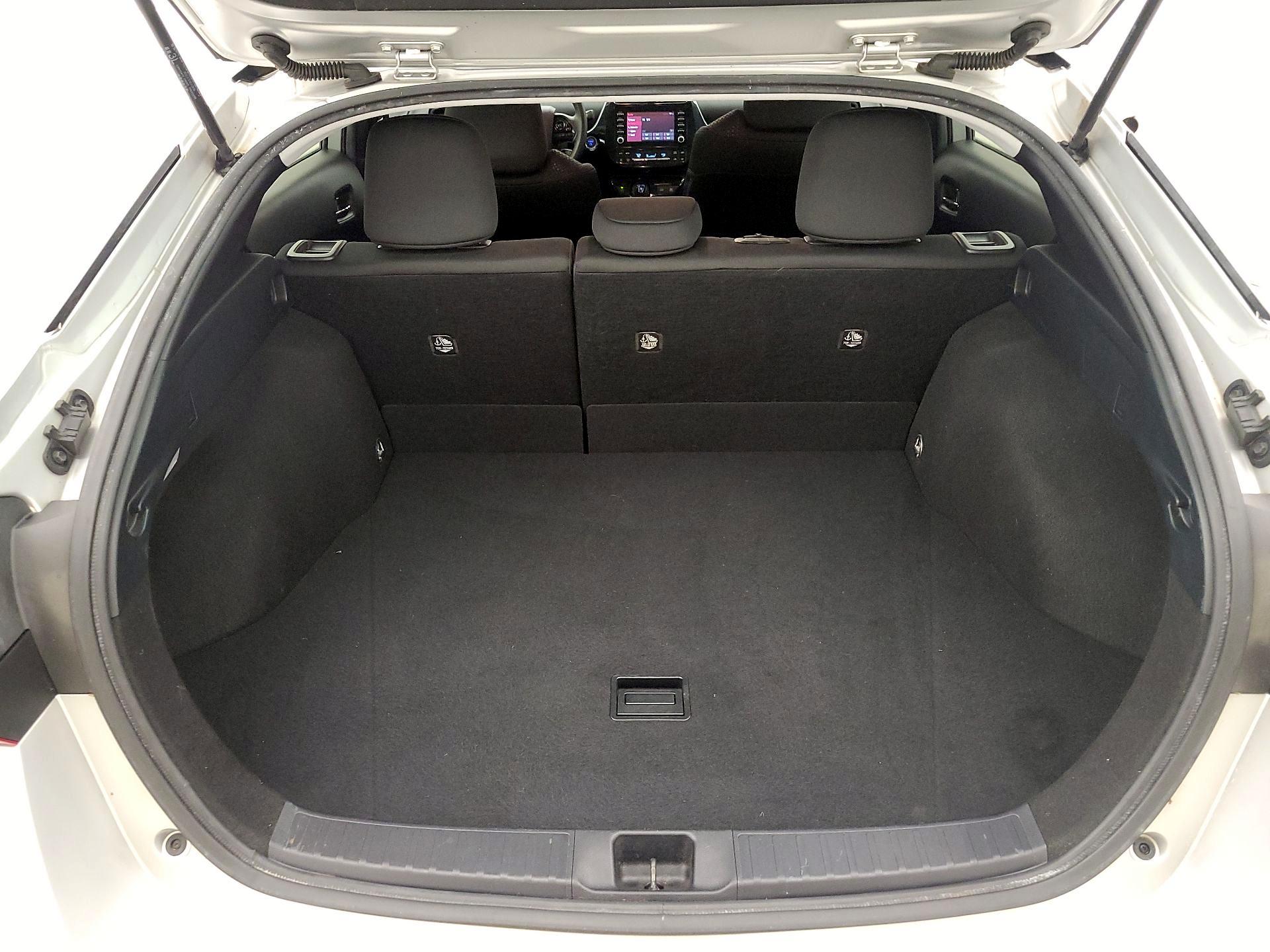 Thumbnail: 2020 Toyota Prius - 20