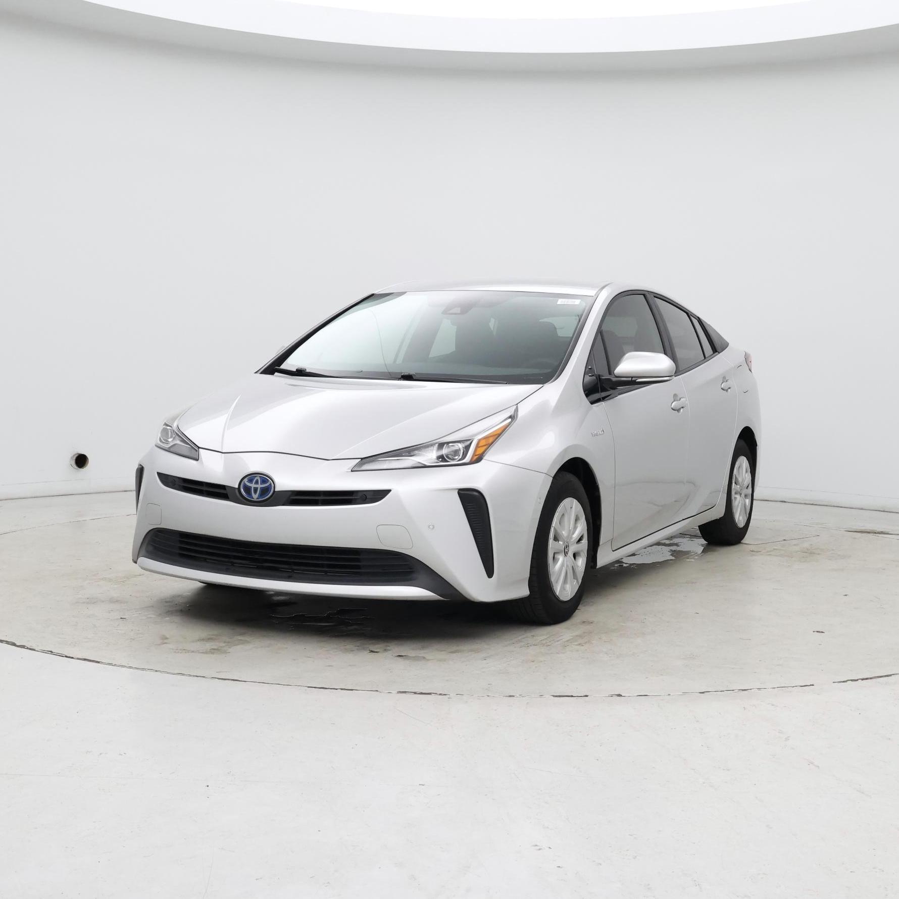 Thumbnail: 2020 Toyota Prius - 4
