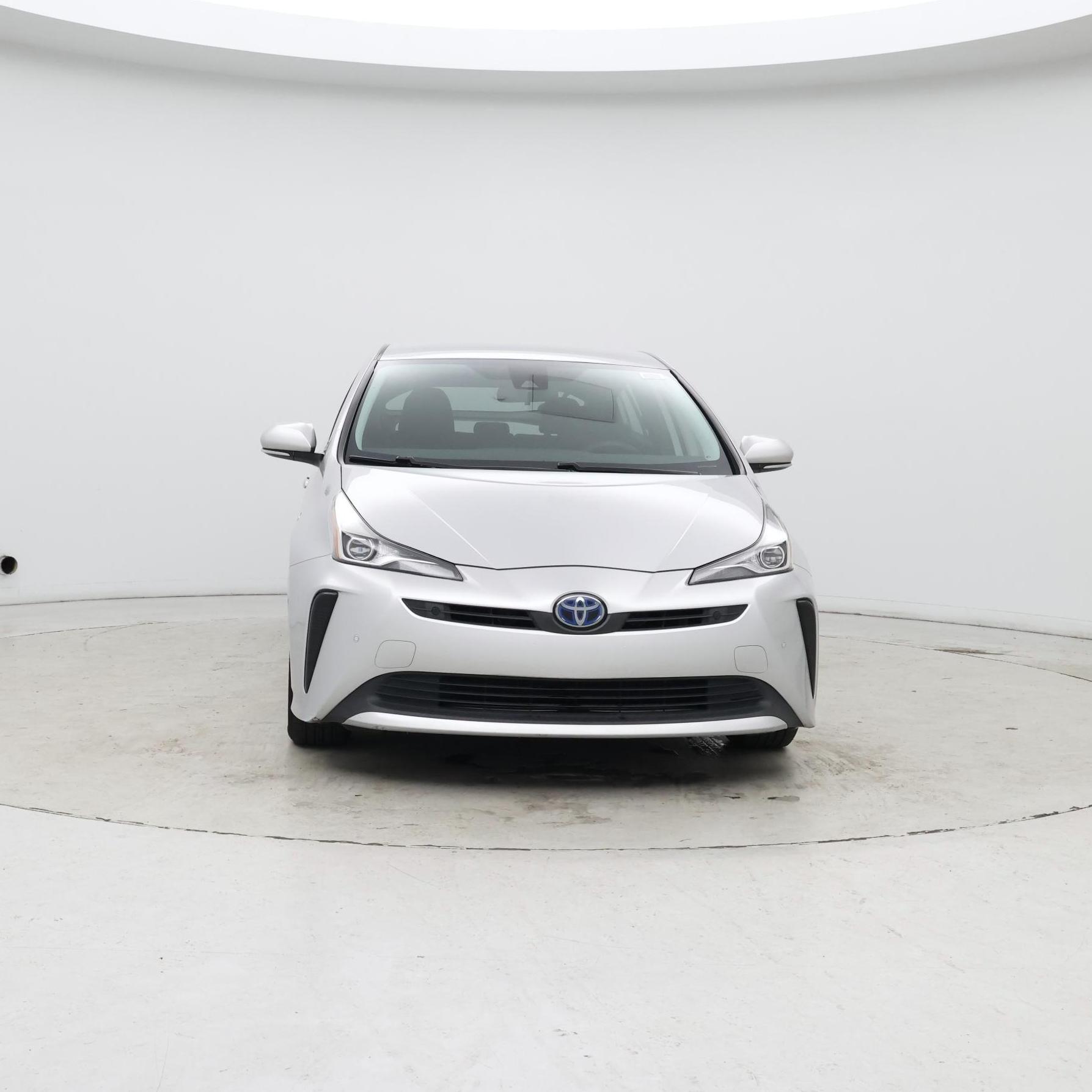 Thumbnail: 2020 Toyota Prius - 5