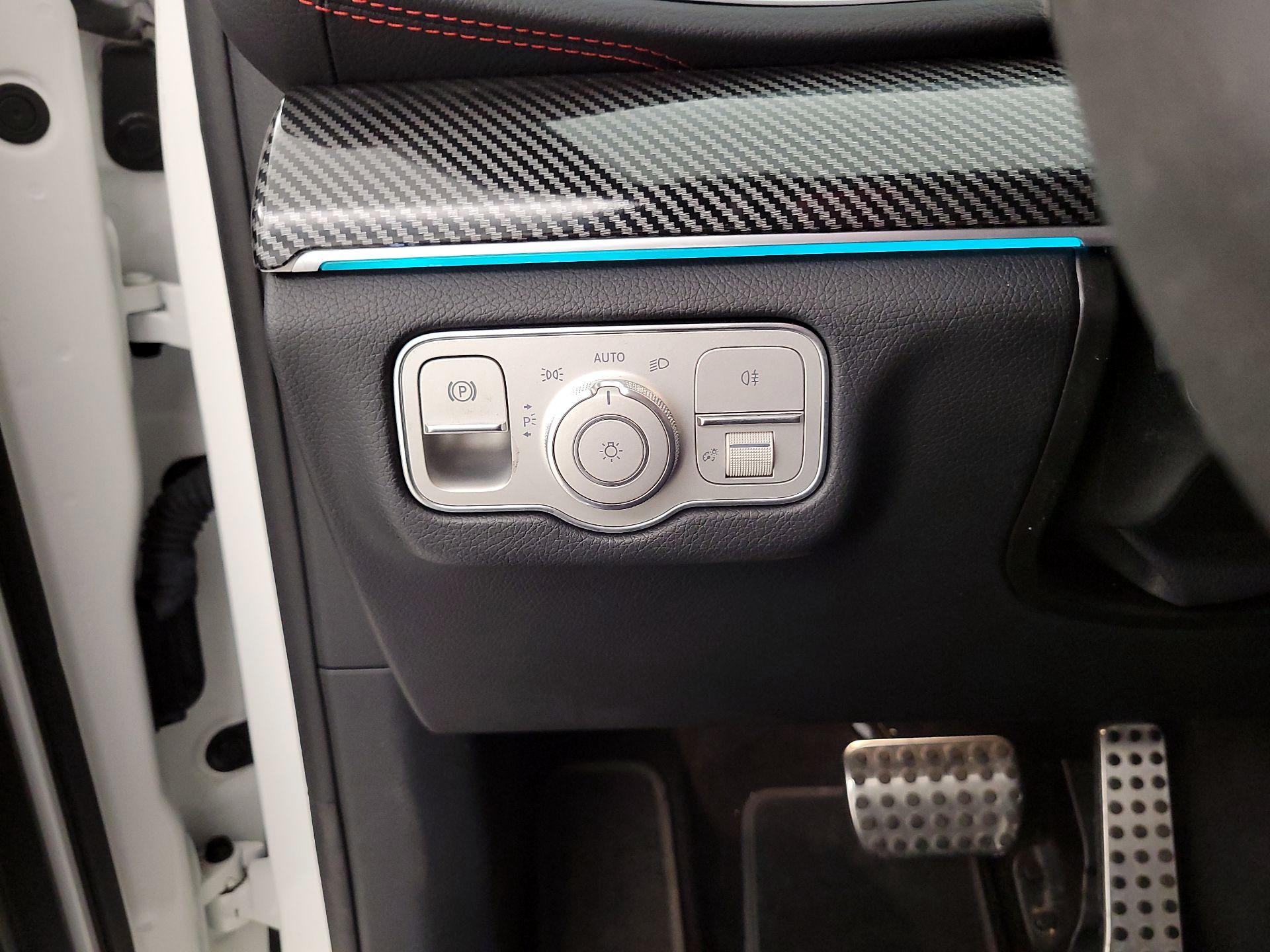 Thumbnail: 2021 Mercedes-Benz GLE - 13