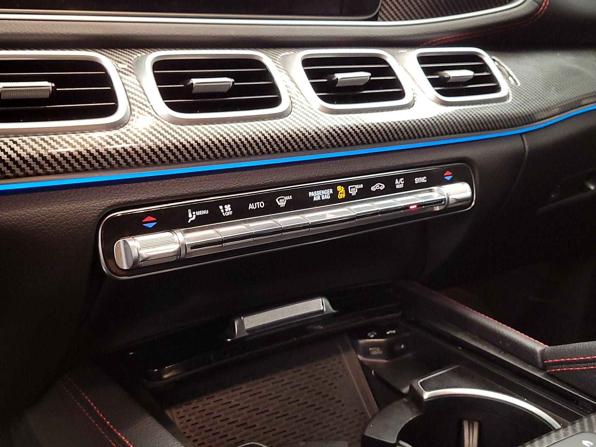 Thumbnail: 2021 Mercedes-Benz GLE - 16