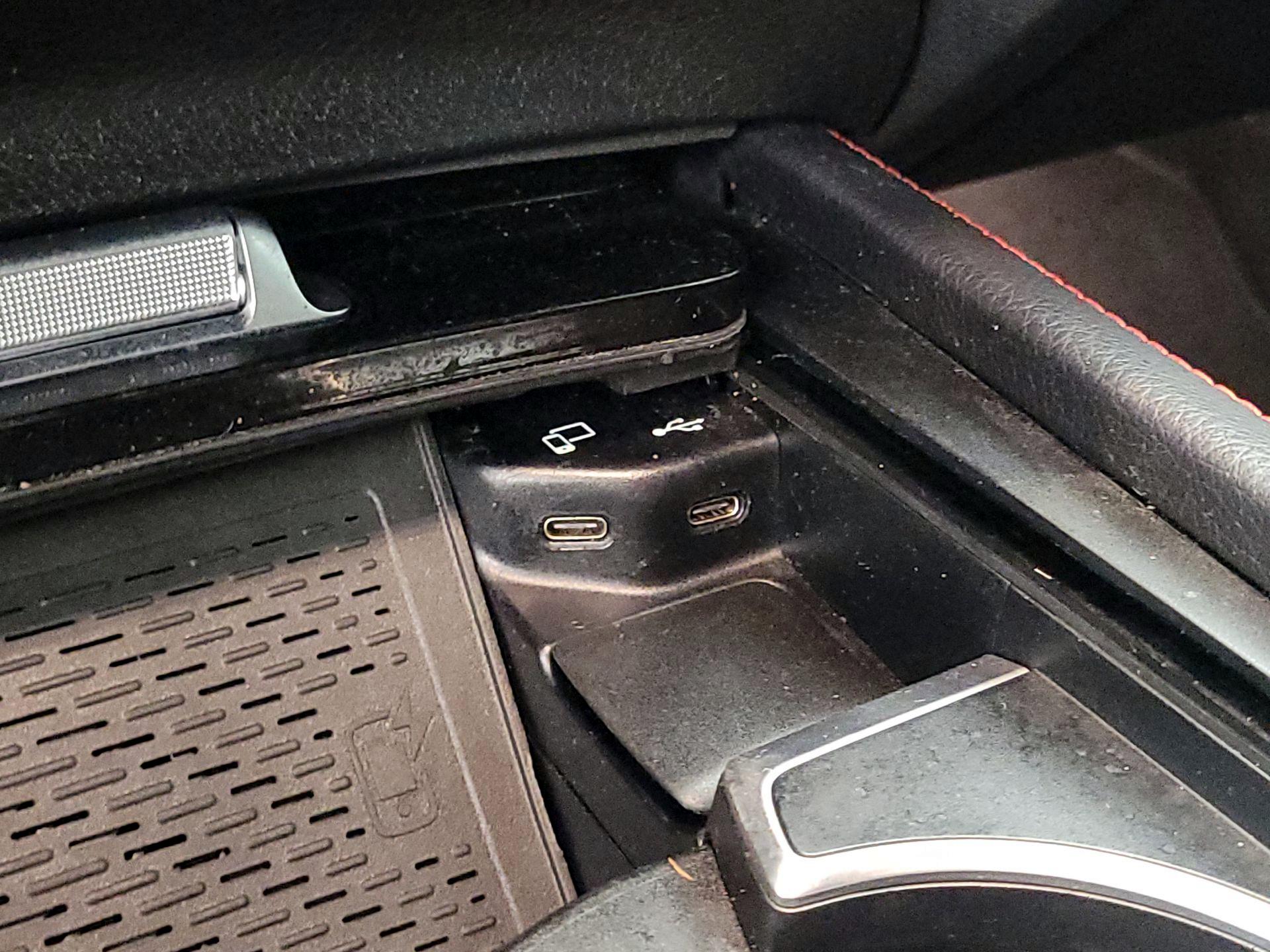 Thumbnail: 2021 Mercedes-Benz GLE - 18