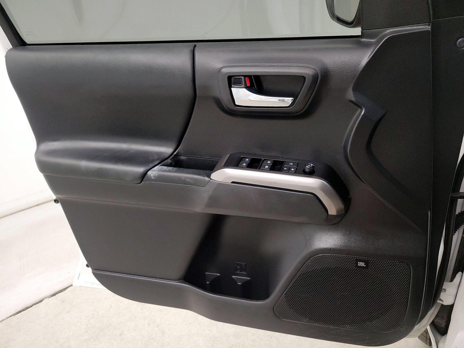 Thumbnail: 2023 Toyota Tacoma - 12