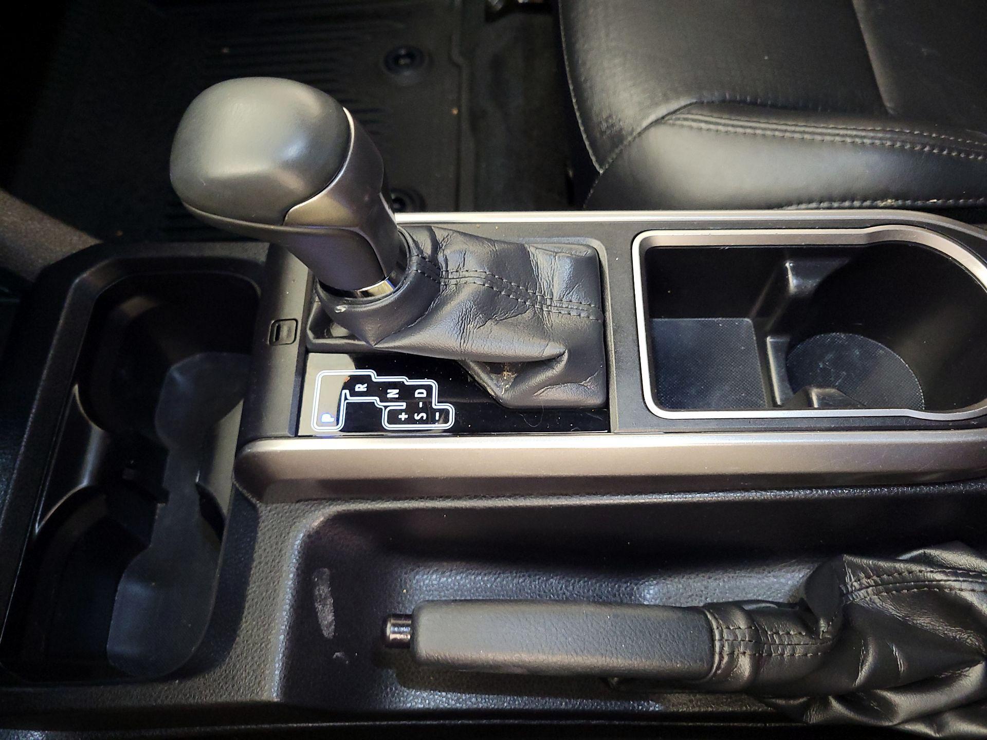 Thumbnail: 2023 Toyota Tacoma - 17