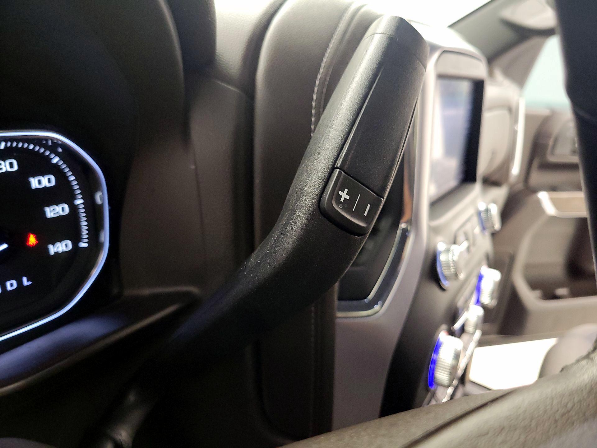 Thumbnail: 2020 GMC Sierra 1500 - 17