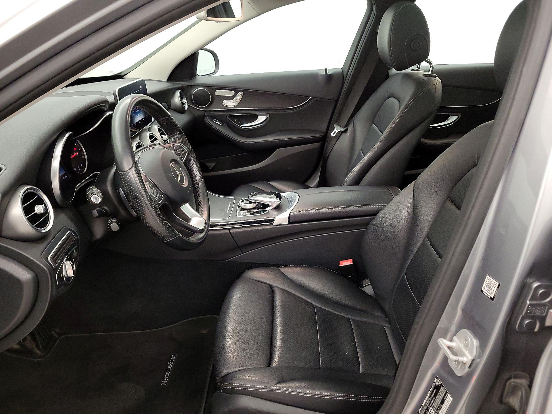 Thumbnail: 2016 Mercedes-Benz C-Class - 11