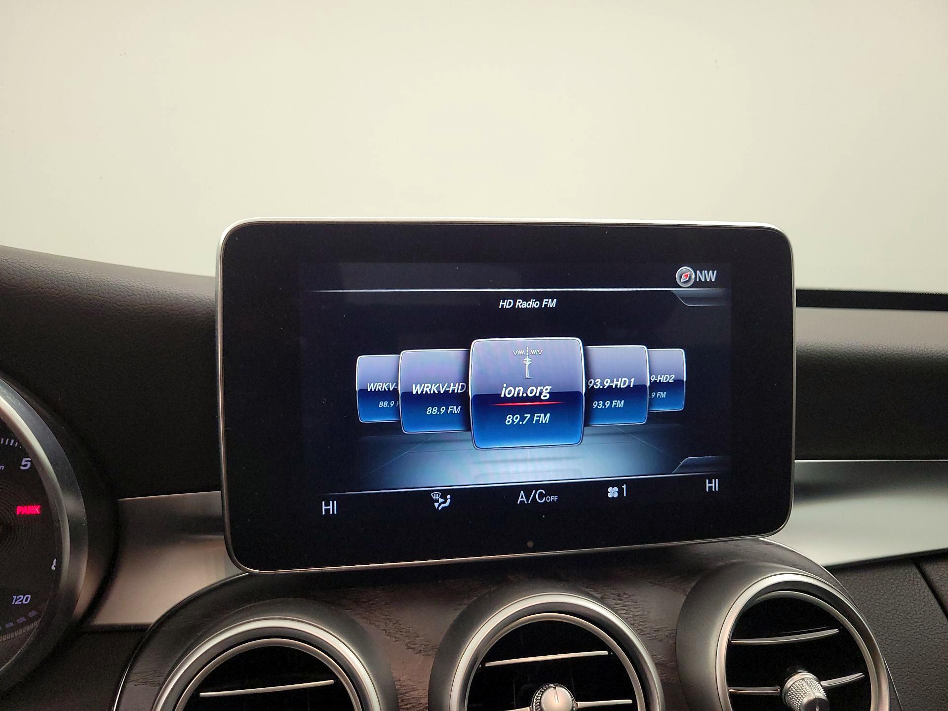 Thumbnail: 2016 Mercedes-Benz C-Class - 15